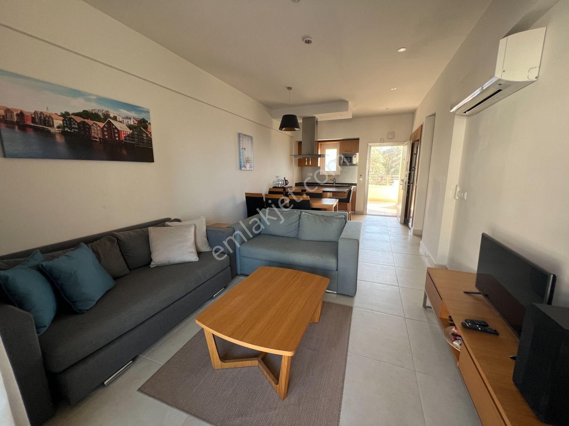 Kuşadası Marina, Ramada Deniz-havuz Manzaralı Satılık 2+1 Daire - Görsel 4