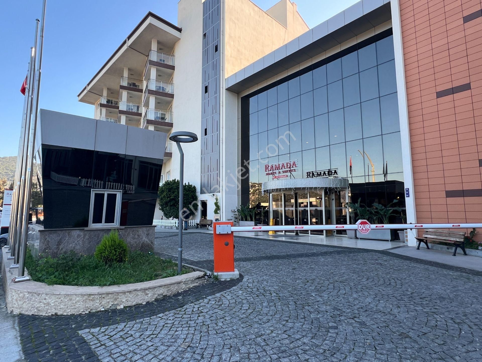 Kuşadası Marina, Ramada Deniz-havuz Manzaralı Satılık 2+1 Daire - Görsel 23