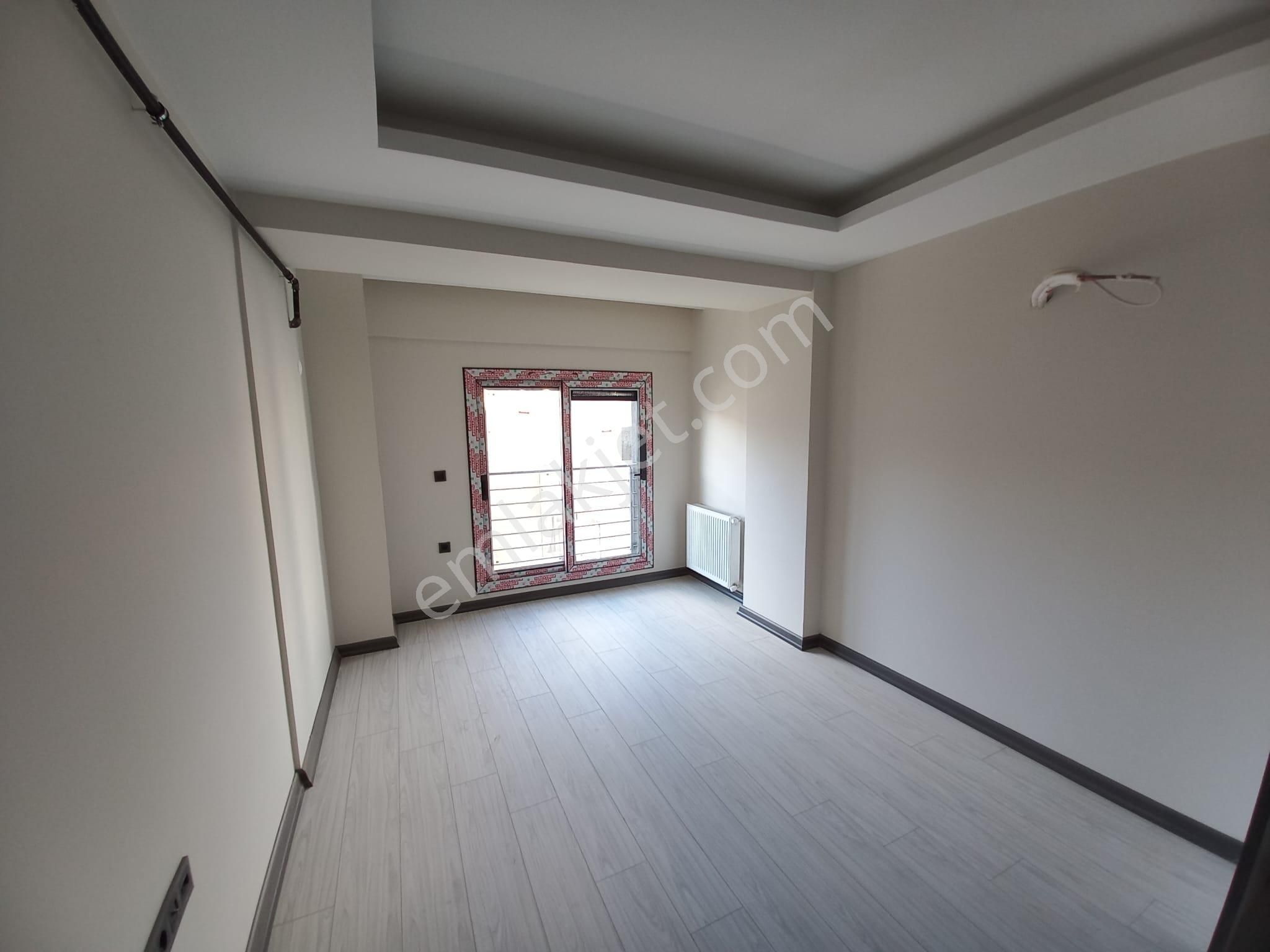 Karşıyaka Girne Bulvarı Üzeri Satılık 1+1 Yeni Yapım Daire - Görsel 7