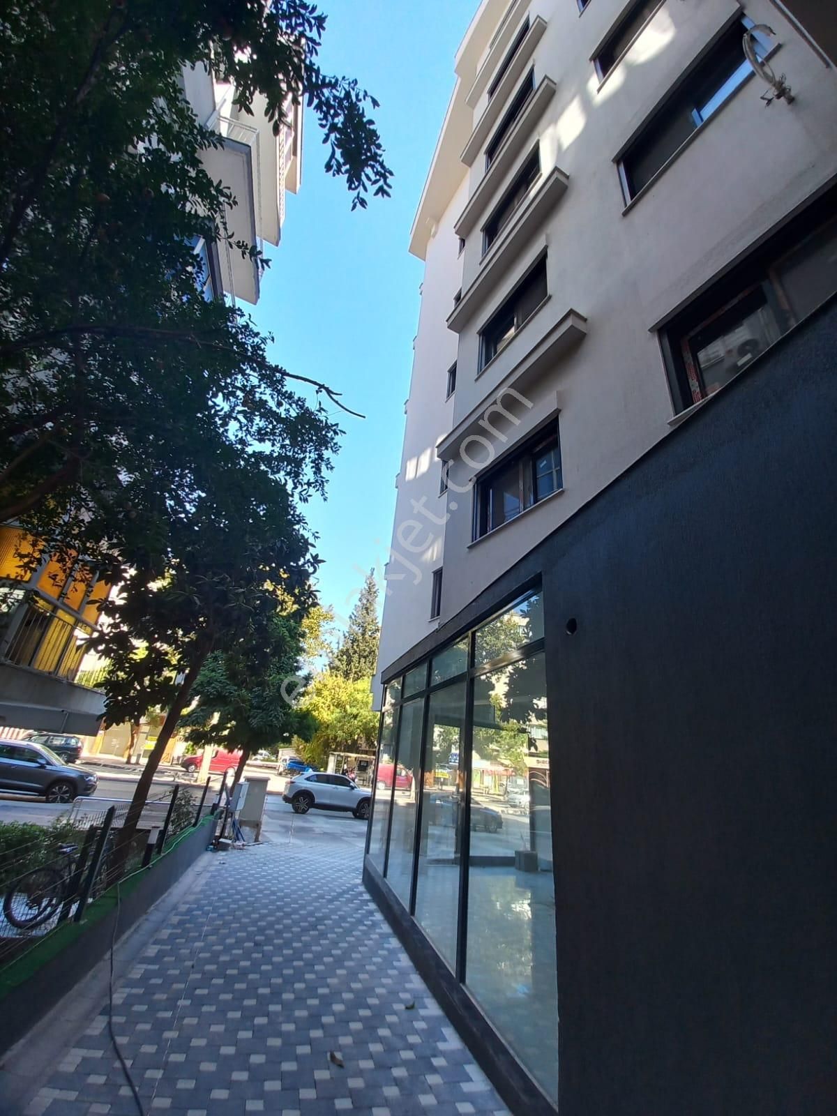 Karşıyaka Girne Bulvarı Üzeri Satılık 1+1 Yeni Yapım Daire - Görsel 3