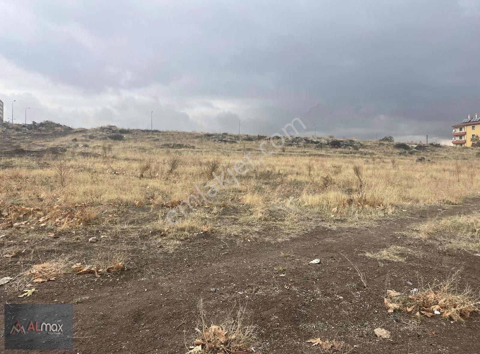 Bahçelievler Mahallesi'nde 1000 Metrekare Satılık Parsel - Görsel 9