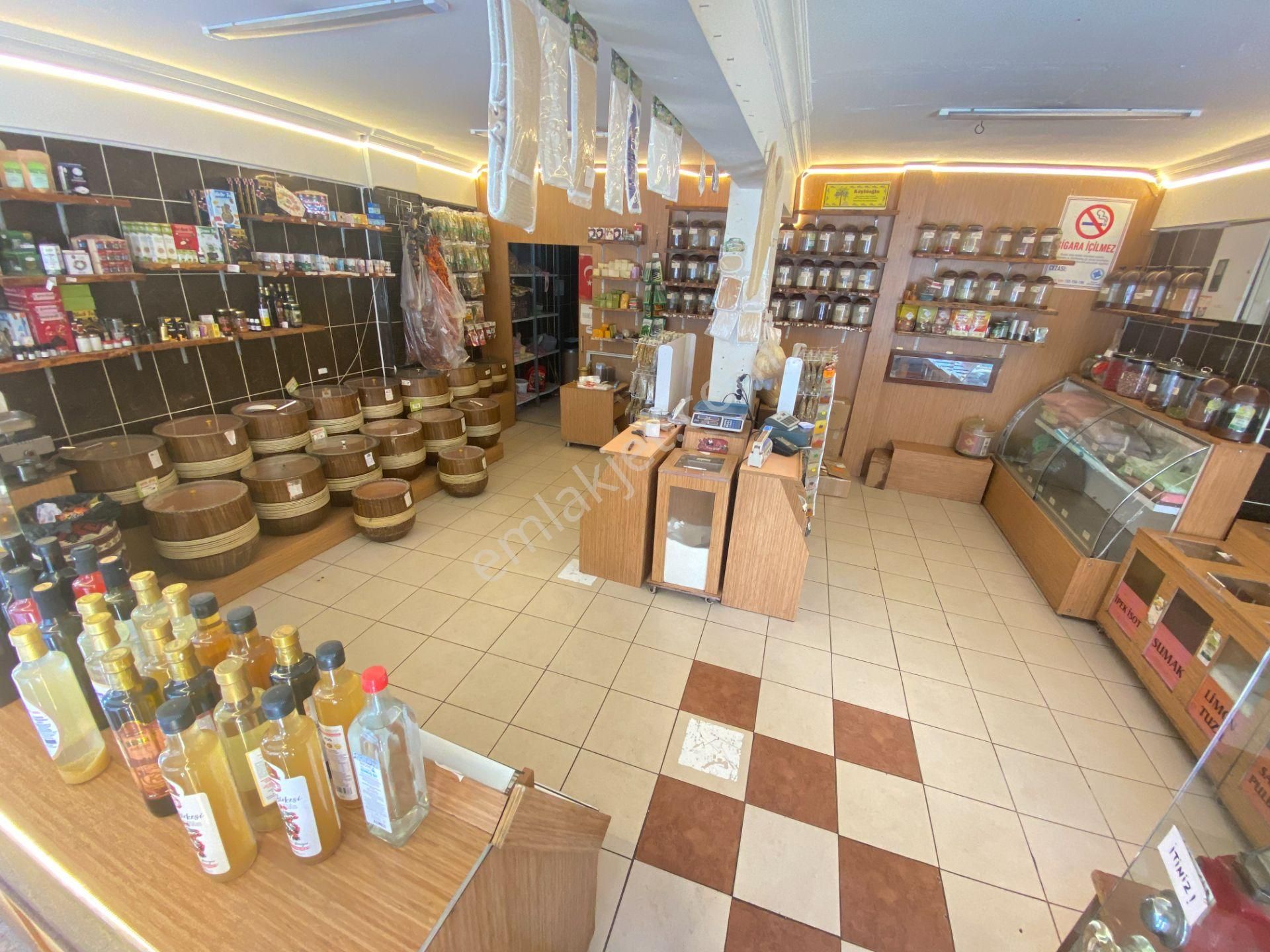 Soğuksu Cadde Üzerinde Devren Baharat Dükkanı - Görsel 6