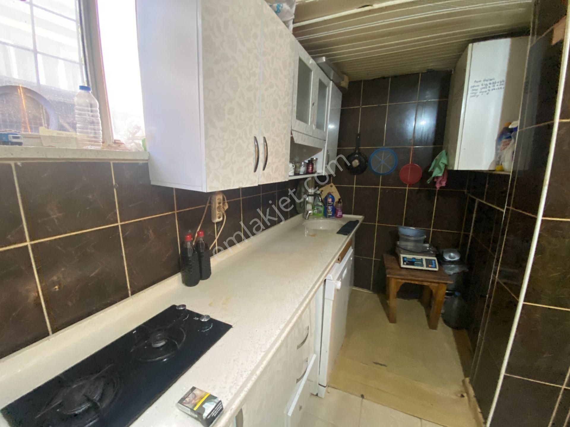 Soğuksu Cadde Üzerinde Devren Baharat Dükkanı - Görsel 26