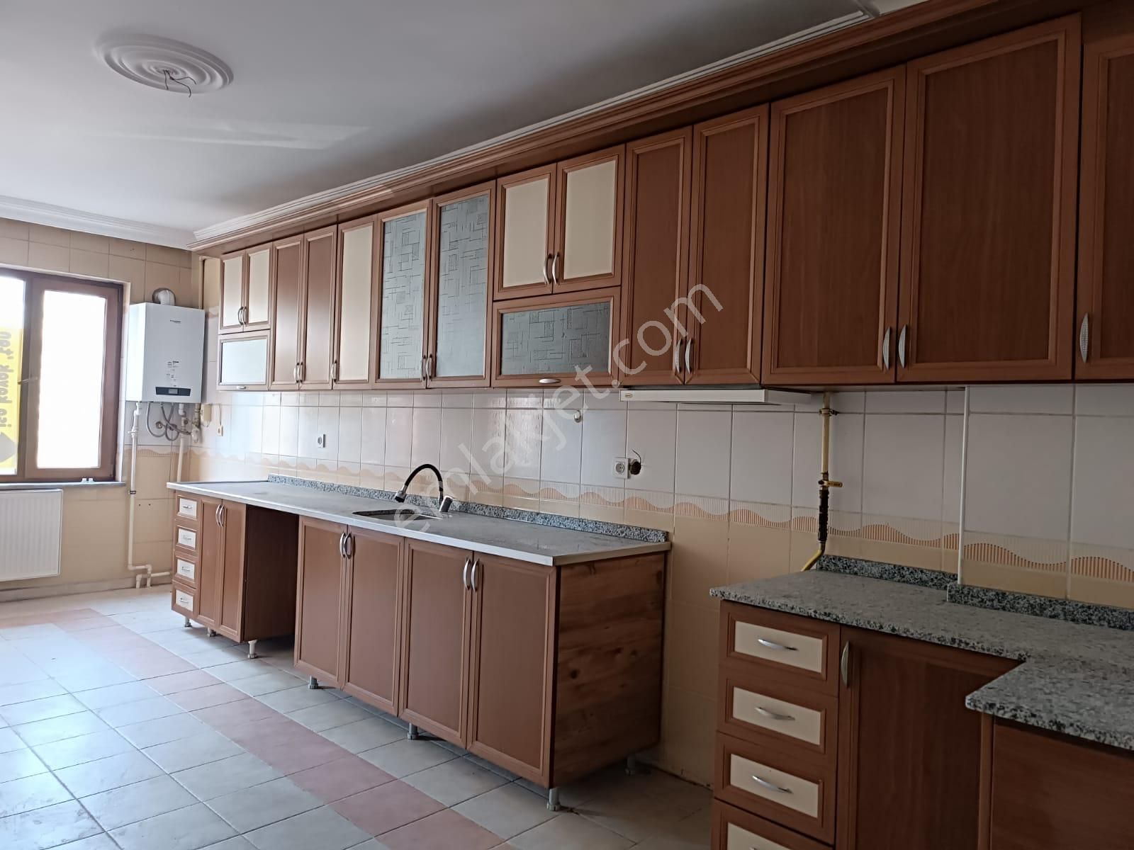 İsa Kavak Gayrimenkul'den Kılınçarslan'da 4+2 Dublex - Görsel 8