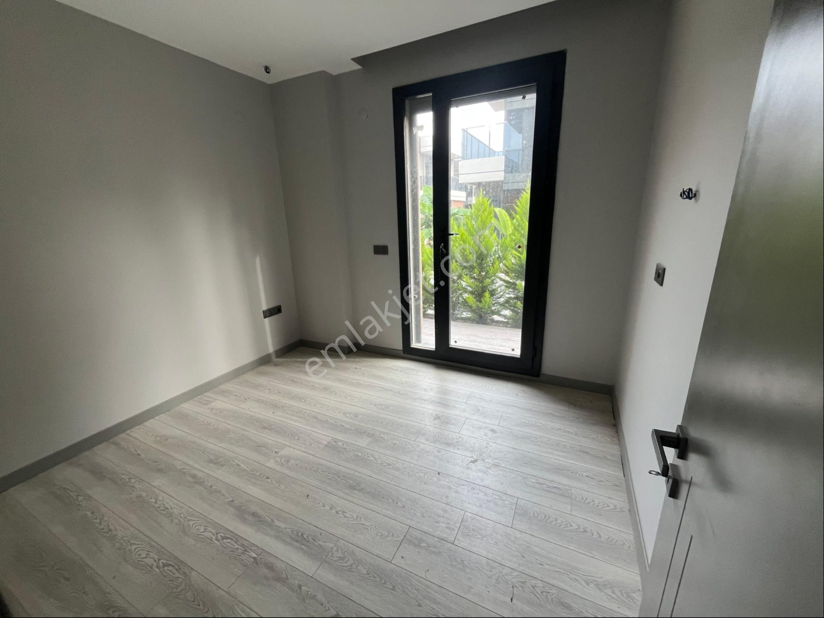 Kuşadasında Müstakil Özel Havuzlu 4+1 Villa - Görsel 12