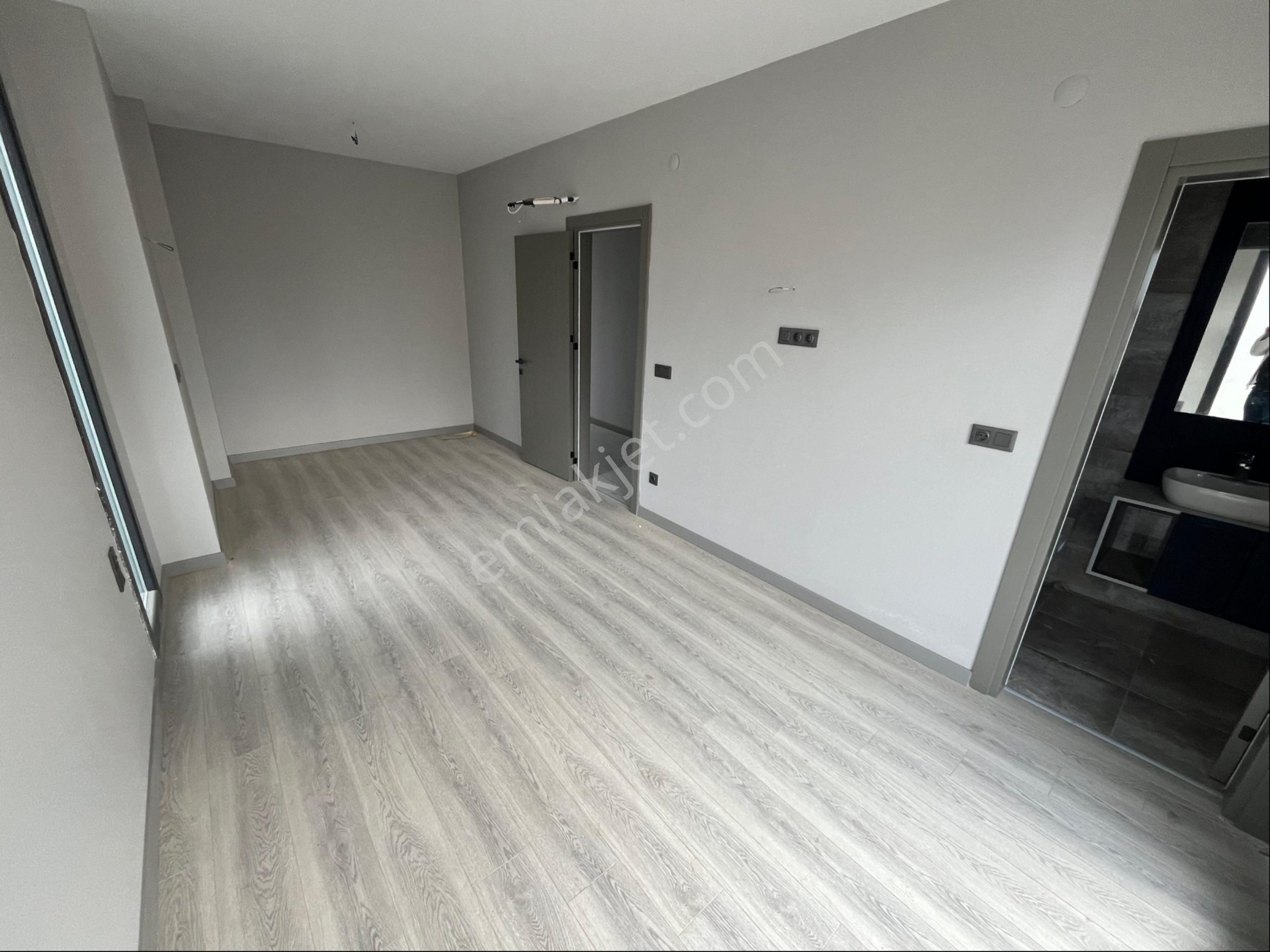 Kuşadasında Müstakil Özel Havuzlu 4+1 Villa - Görsel 25