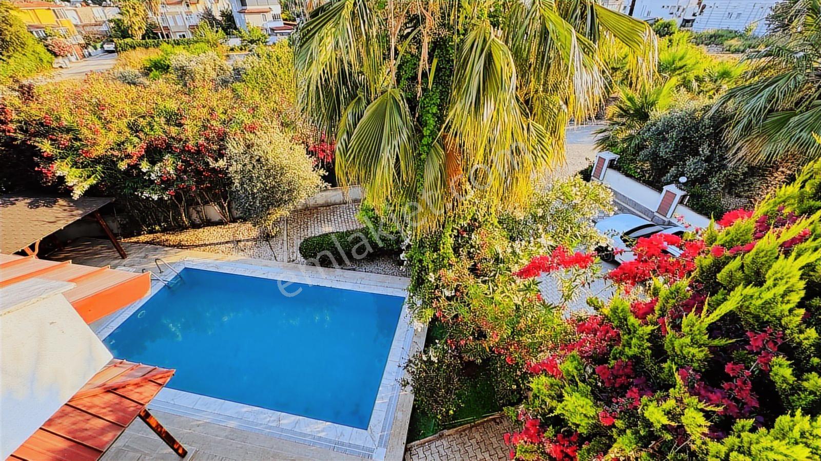Kiralık 3+1 Özel Havuzlu Villa - Görsel 23