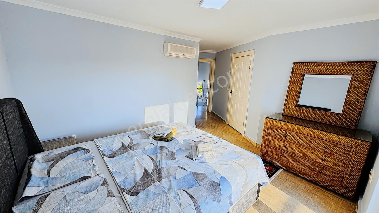 Kiralık 3+1 Özel Havuzlu Villa - Görsel 15