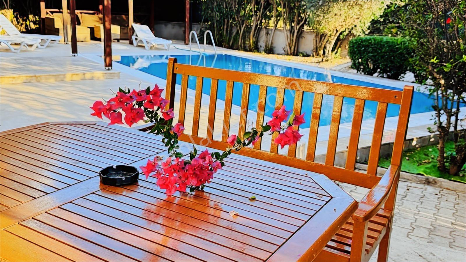 Kiralık 3+1 Özel Havuzlu Villa - Görsel 24