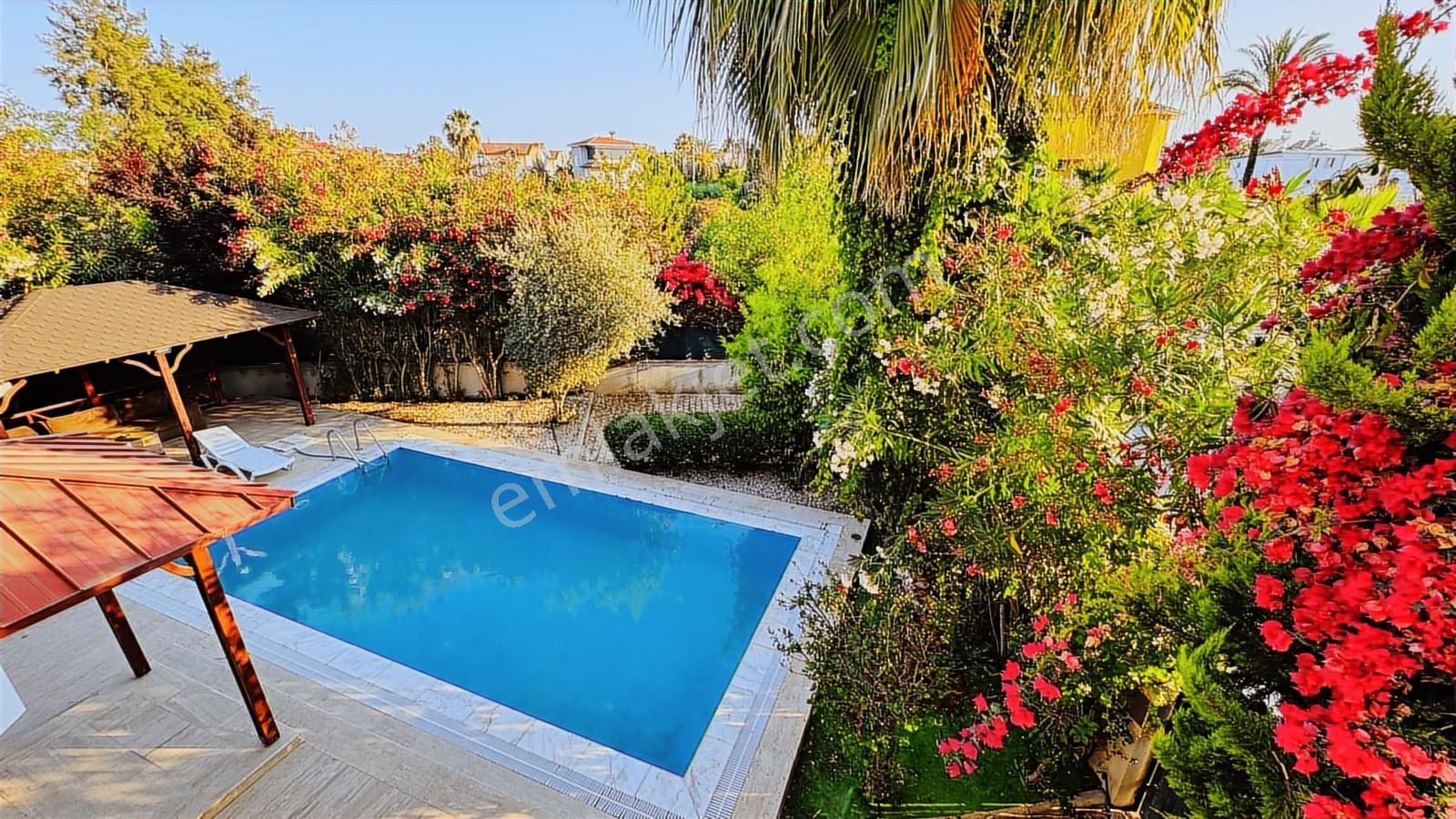 Kiralık 3+1 Özel Havuzlu Villa - Görsel 33