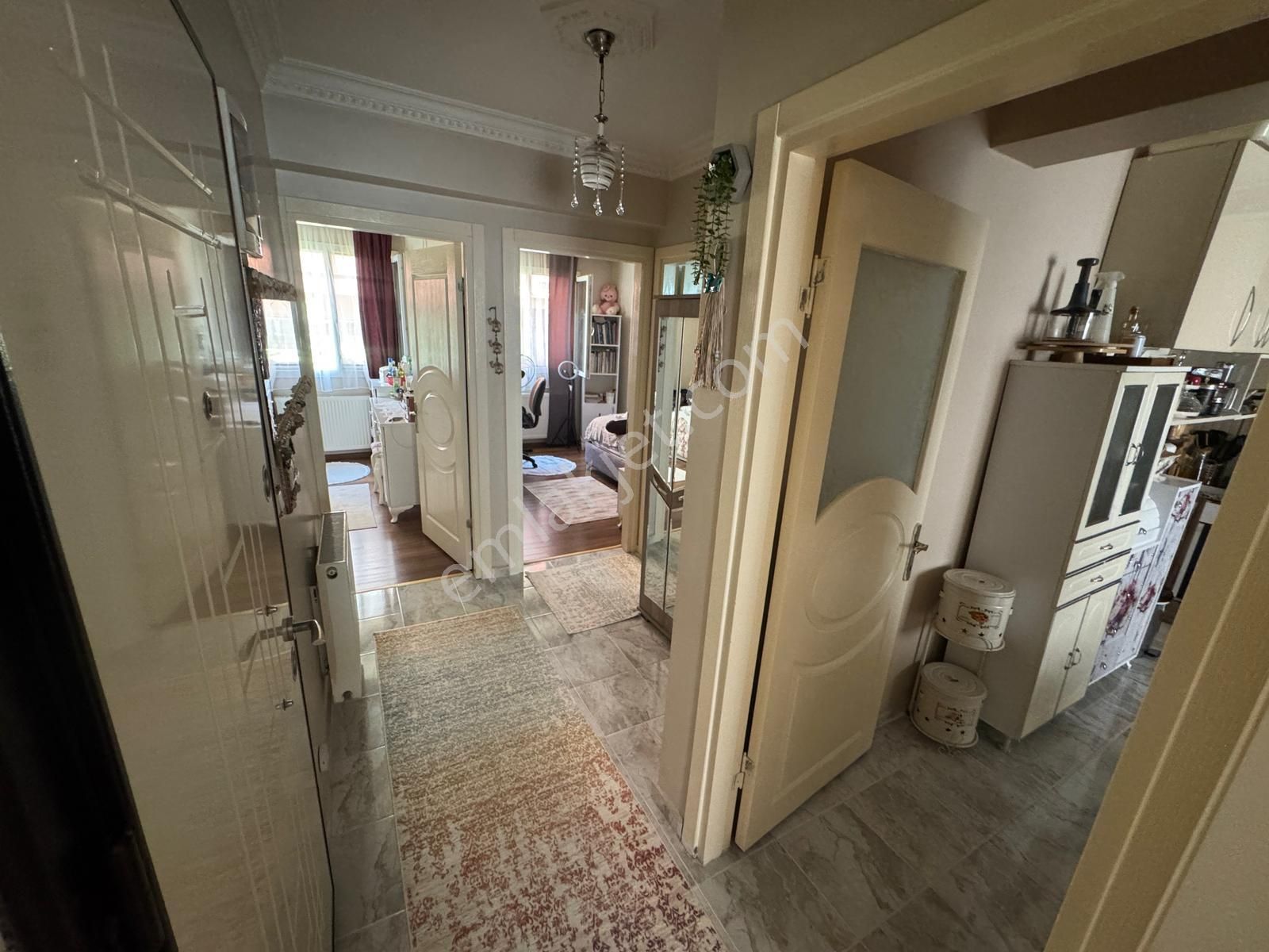 Bahar Mahallesi Bozyaka Hastanesine Yakın Konum 2+1 Satılık Geniş, Ferah Ve Bakımlı 7 Yaşında Daire