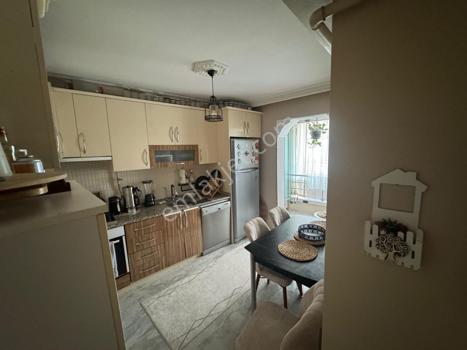 Bahar Mahallesi Bozyaka Hastanesine Yakın Konum 2+1 Satılık Geniş, Ferah Ve Bakımlı 7 Yaşında Daire - Görsel 8