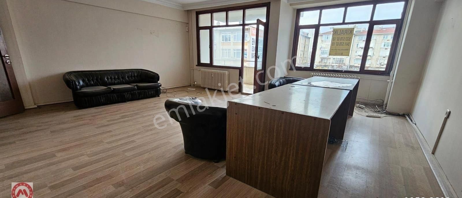 Maltepe Bağdat Caddesi Yeni Yapılan Meydanda 155m2 Asansörlü 2+1 - Görsel 2