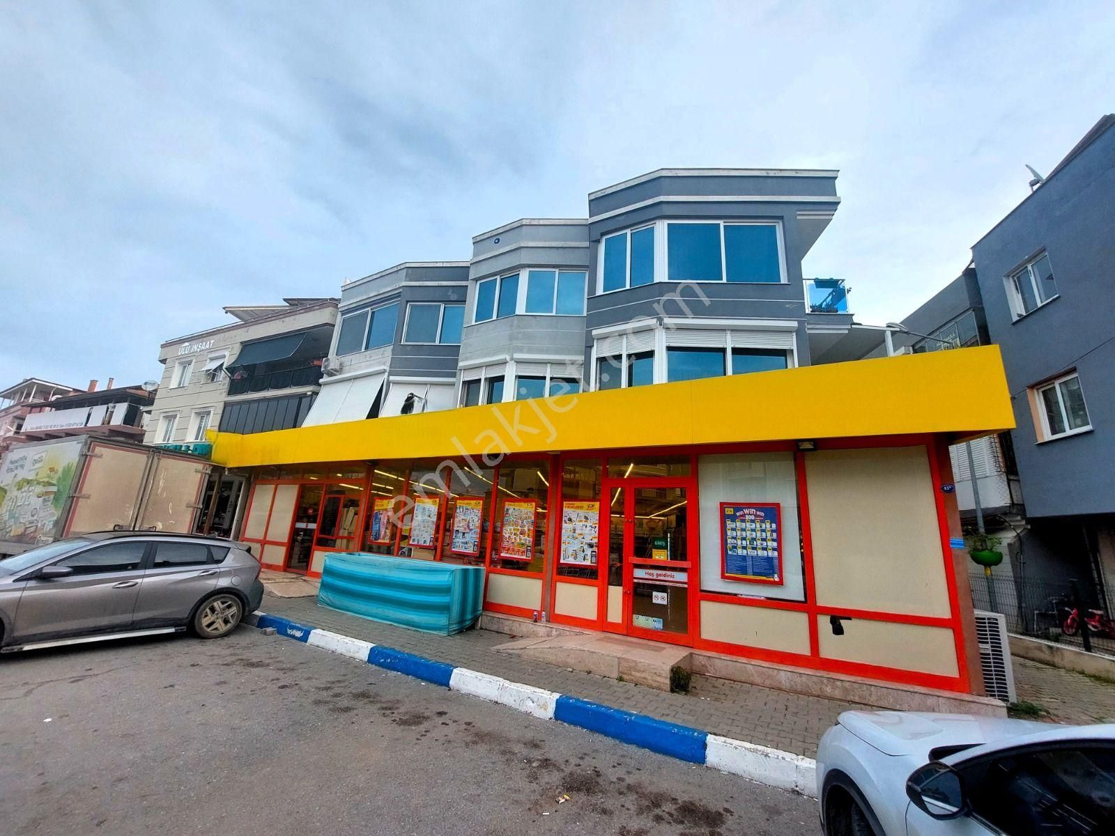 İzmir Seferihisar Ürkmez Merkez De Denize 350 M Satılık 2+1 Daire - Görsel 2