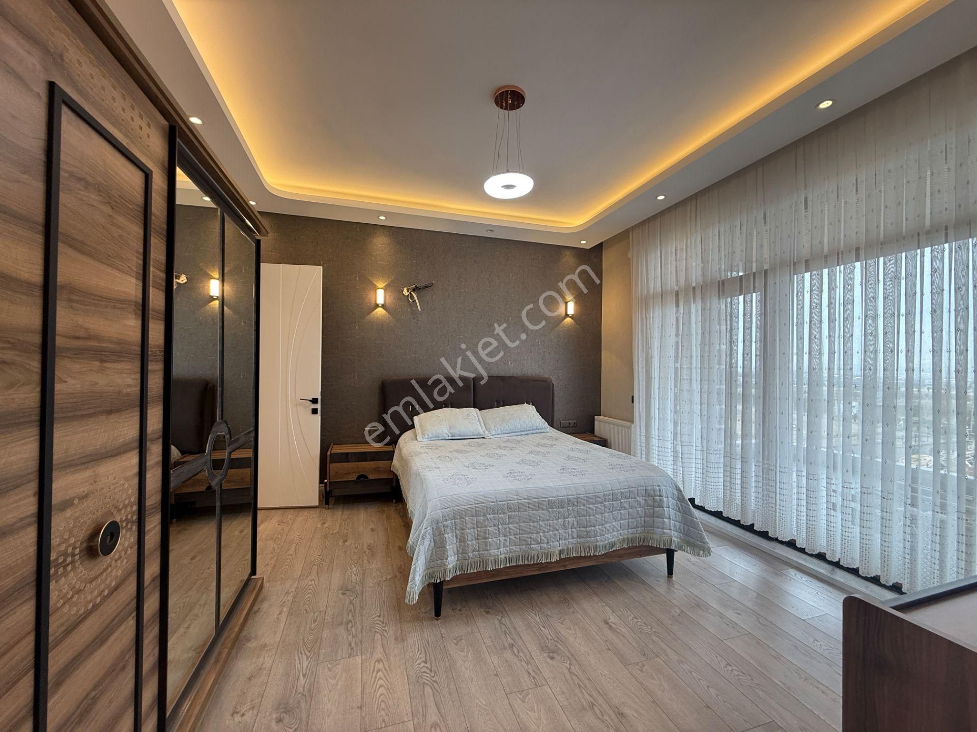Gölbaşı - Bahçelievler Mah. Göl Manzaralı Kiralık Villa - Görsel 4