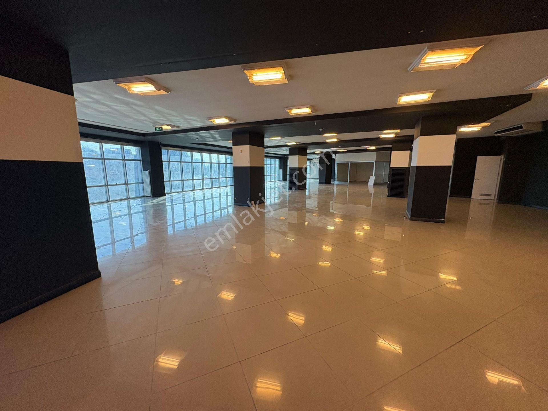 Zeytinburnu Kazlıçeşmede Kiralık 1.250 M2 Ticari Bina - Görsel 10