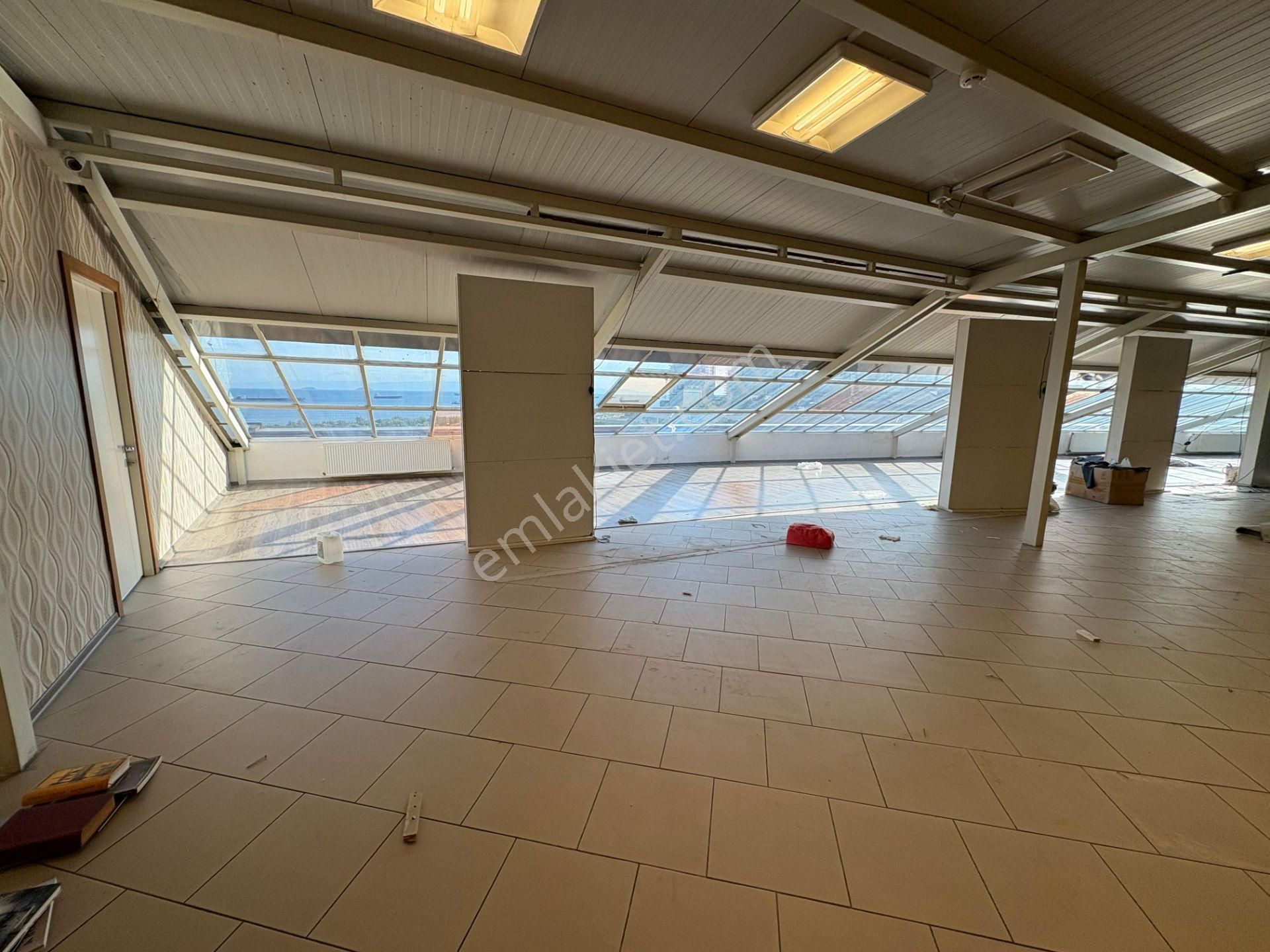 Zeytinburnu Kazlıçeşmede Kiralık 1.250 M2 Ticari Bina - Görsel 20