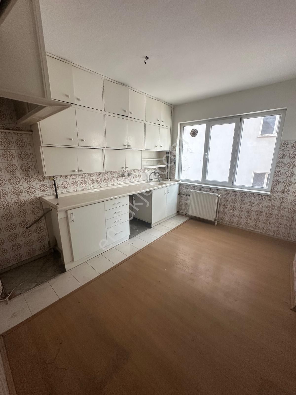 Özmecaz'dan Saltak'da 3+1 Arakat Cadde Üzeri Asansörlü Daire - Görsel 5