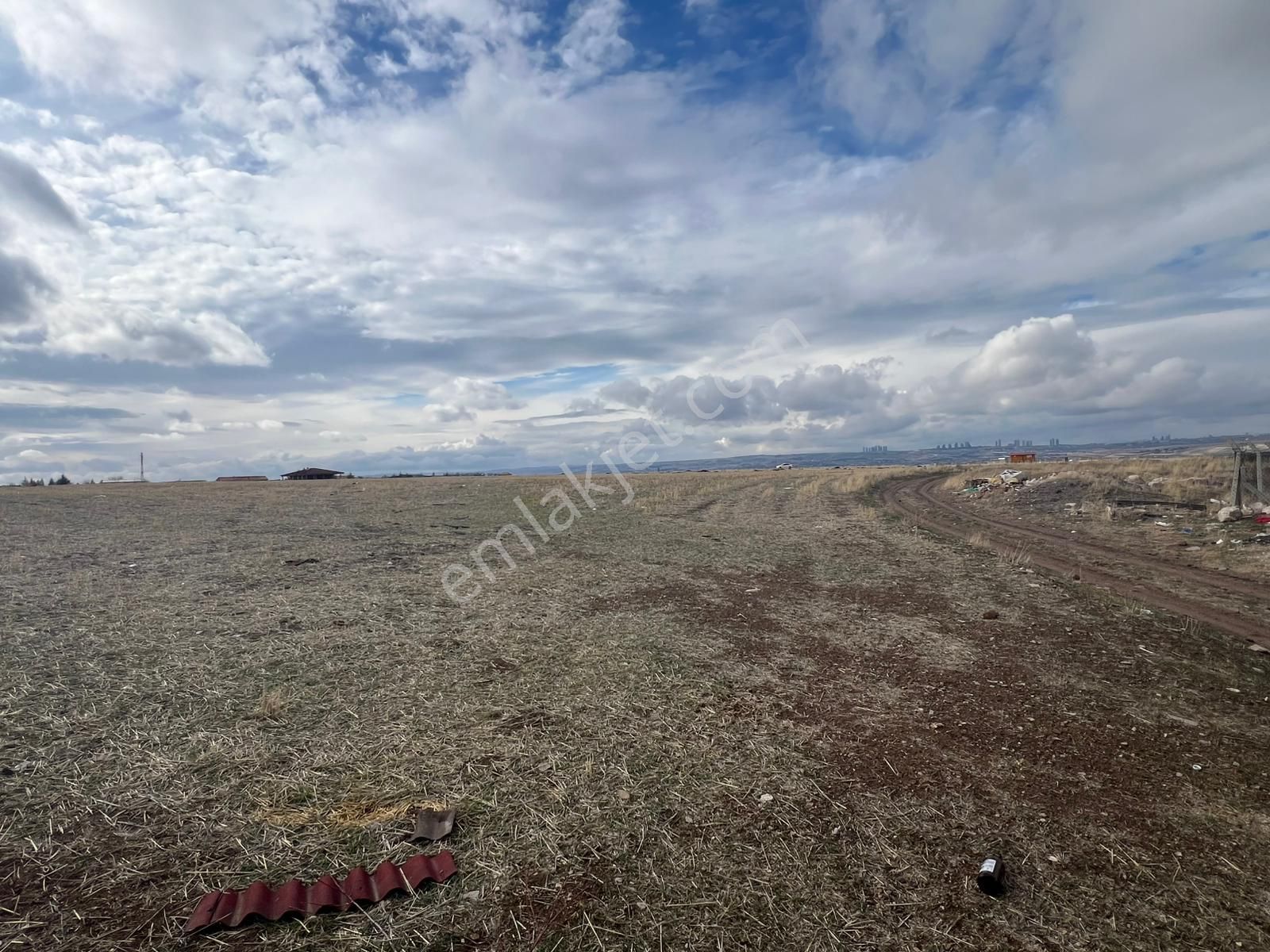 Cb Vizyon Gökhan Koral'dan Gerder De Manzaralı 5000 M2 Tarla