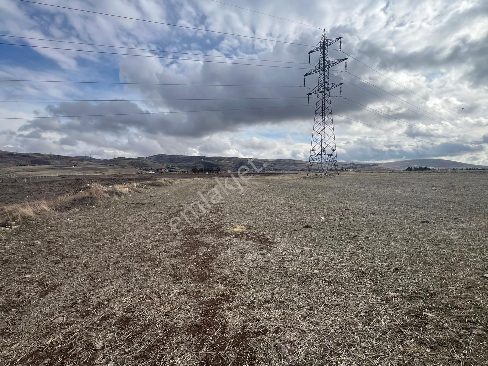 Cb Vizyon Gökhan Koral'dan Gerder De Manzaralı 5000 M2 Tarla - Görsel 3
