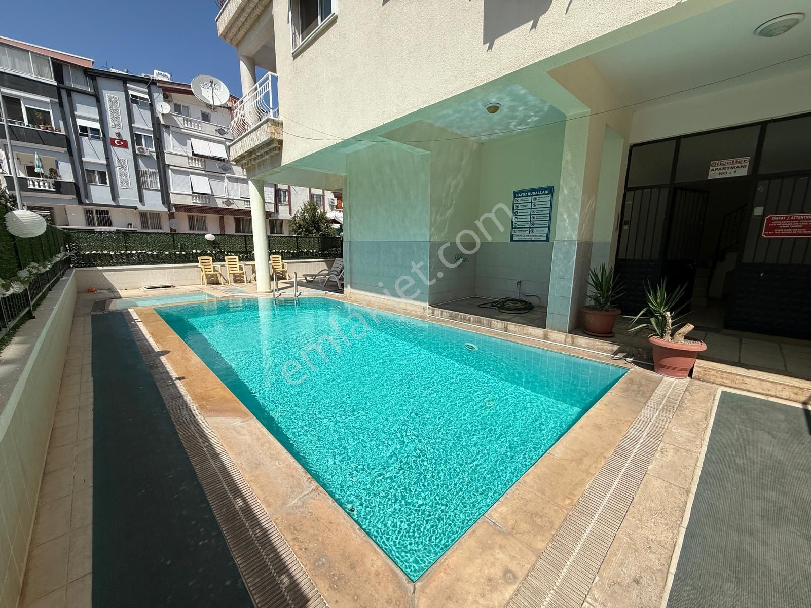 Altınkum Plajına 300m Yüksek Giriş Havuzlu 2+1 Daire - Görsel 3