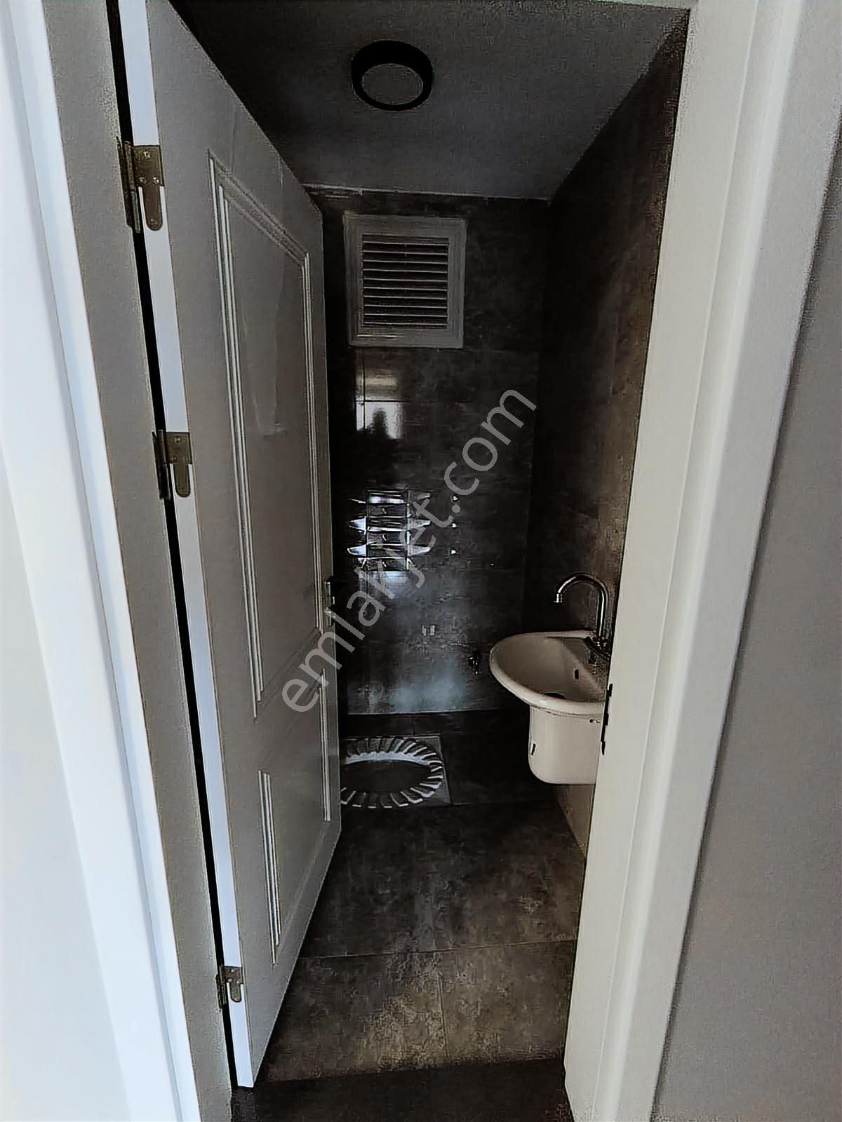 Kariyergayrimenul'den Ultralüks Siteiçi Arakat Daire Satılık - Görsel 19