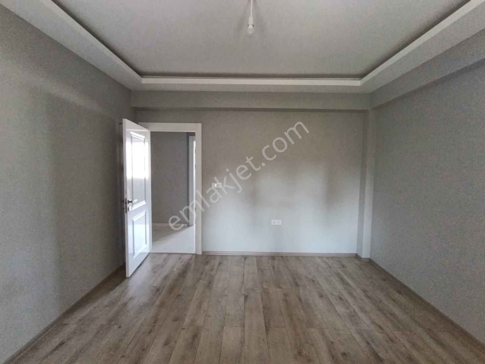 Kariyergayrimenul'den Ultralüks Siteiçi Arakat Daire Satılık - Görsel 11