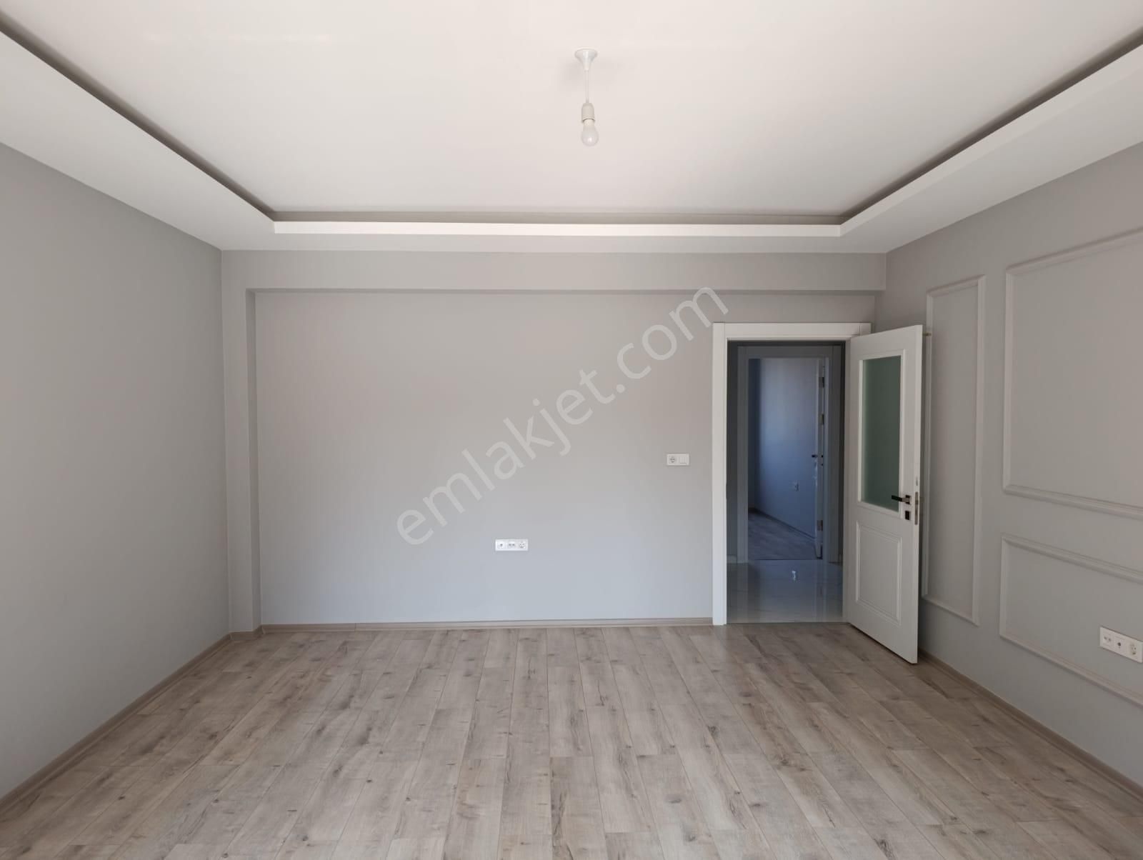 Kariyergayrimenul'den Ultralüks Siteiçi Arakat Daire Satılık - Görsel 26