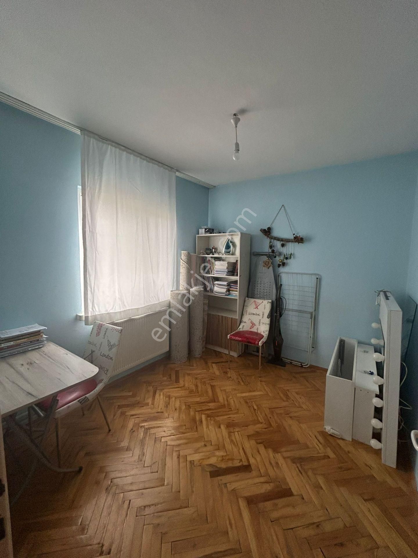 Eşyalı*kiralık*çaldıran Mah*azarbeycan Caddesi Üzeri*üst Kat*3+1*yeni Eşyalı* - Görsel 7