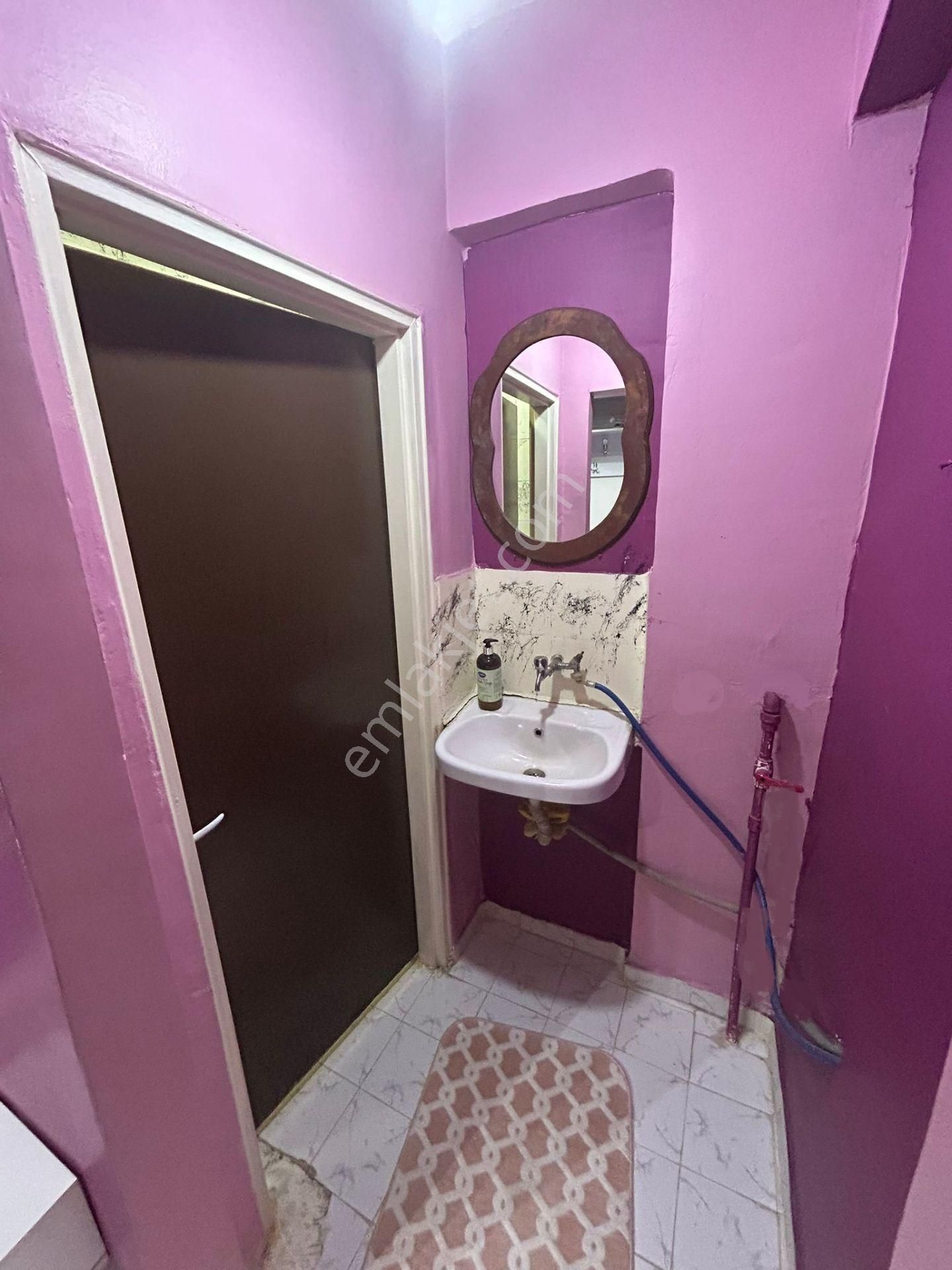 Eşyalı*kiralık*çaldıran Mah*azarbeycan Caddesi Üzeri*üst Kat*3+1*yeni Eşyalı* - Görsel 14