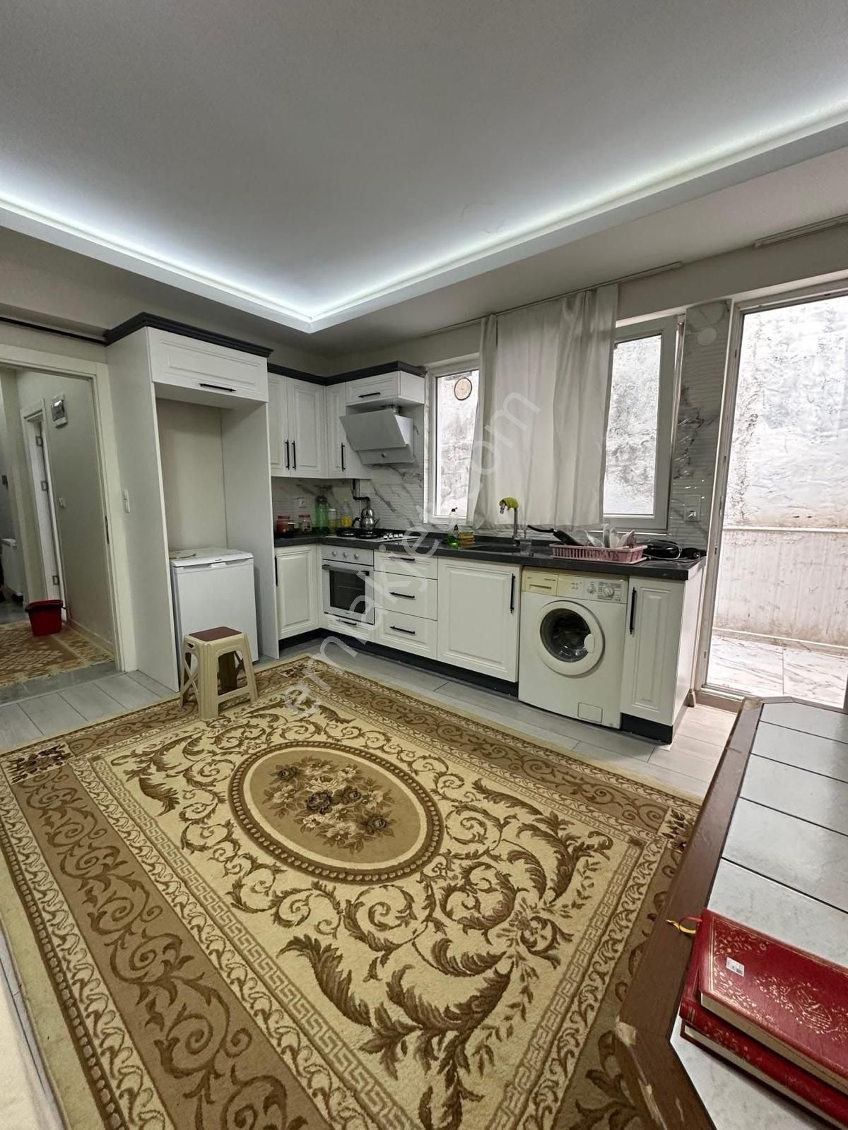 Evim-nur'dan Karşıyaka Mah. 1+1 3 Yıllık Balkonlu Yüksek Giriş Daire