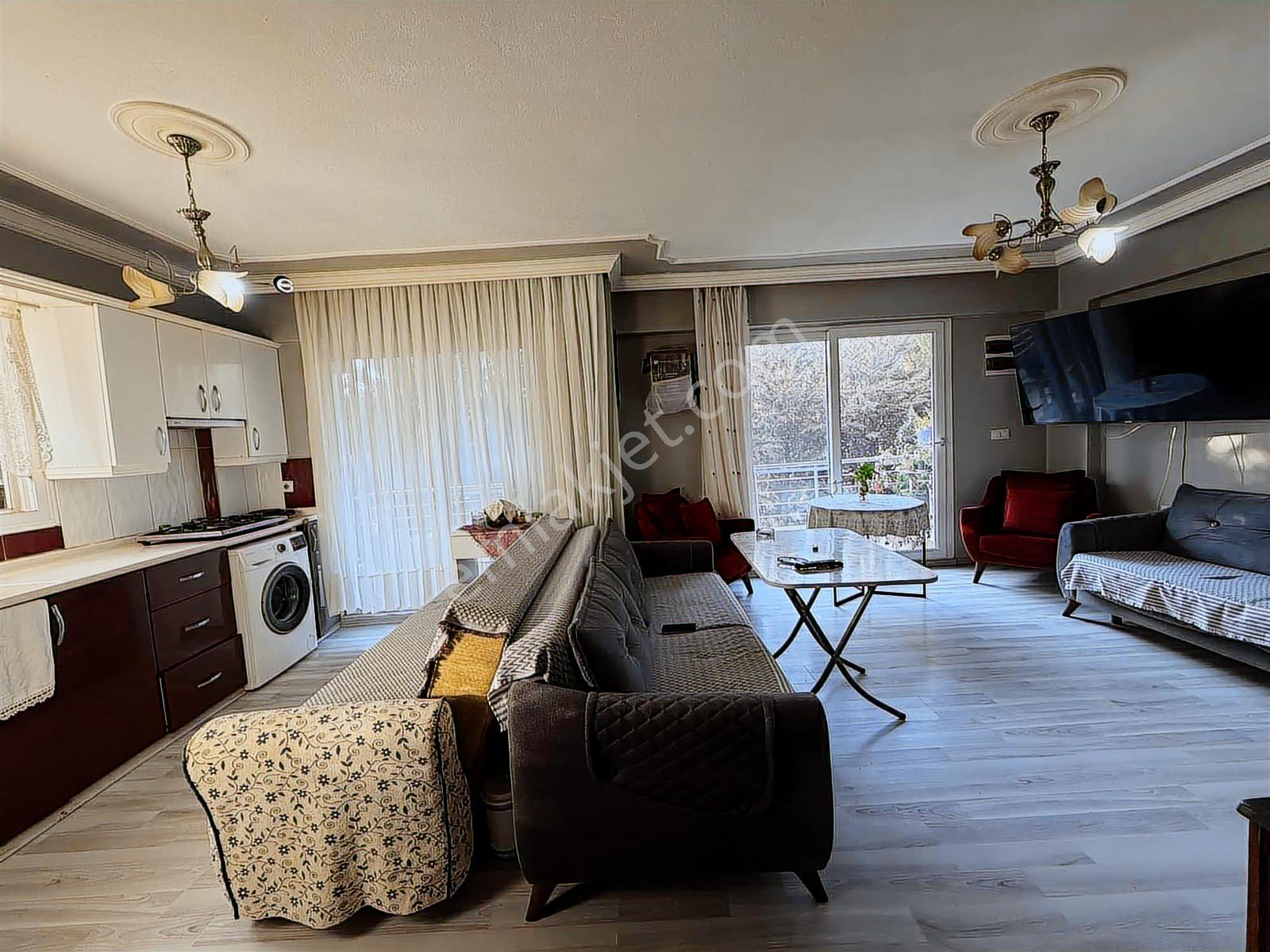 Yenifoça'da Doğa Ve Deniz Manzaralı Teraslı Dubleks Villa - Görsel 10
