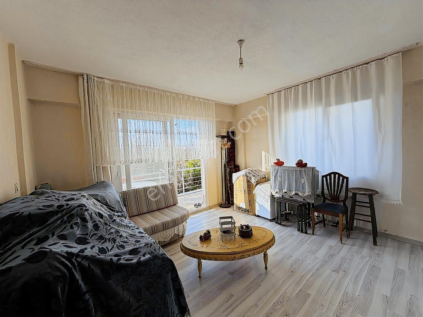 Yenifoça'da Doğa Ve Deniz Manzaralı Teraslı Dubleks Villa - Görsel 17