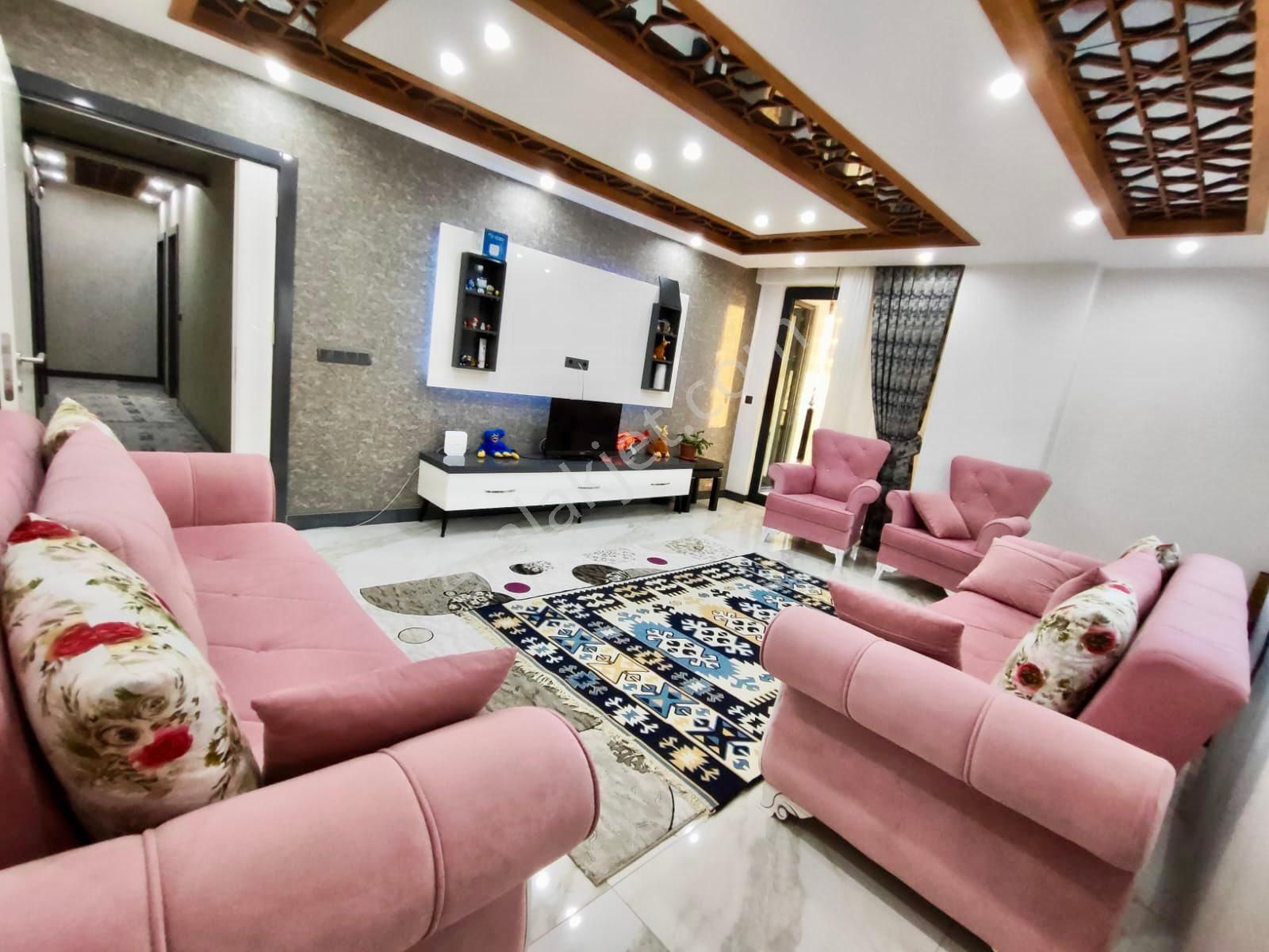 Yenişafakta 3+1 150m2 5yaşında Arakat Asansörlü Daire - Görsel 6