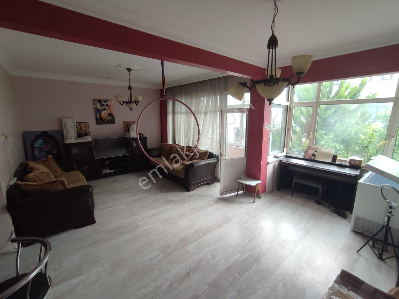 Eyüpsultan Düğmeciler Mahallesi'nde Satılık Komple Bina - Görsel 9