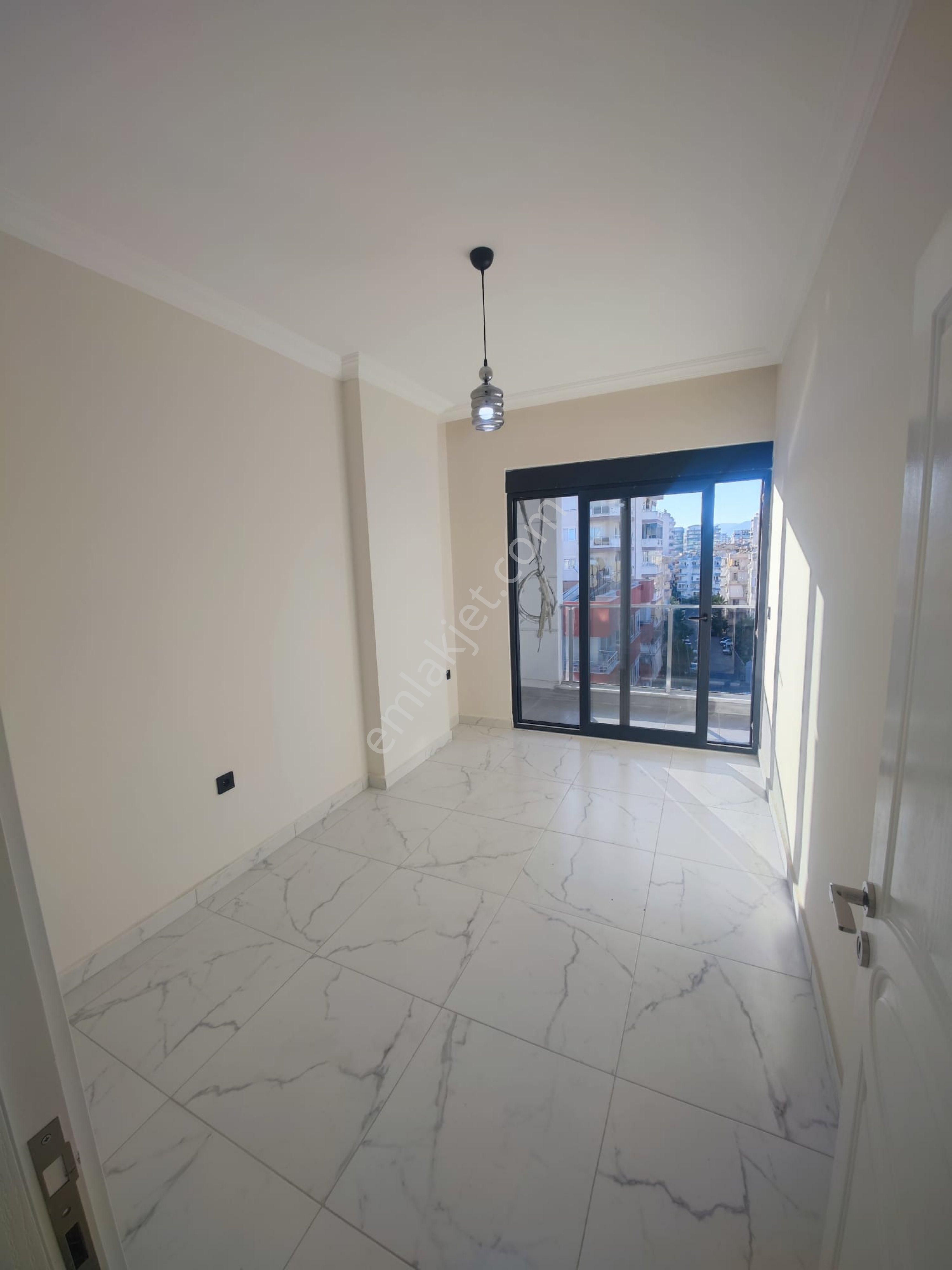 Sahibinden Satılık 1+1 Ev 58metre Kare Kuzey Batı Cephe