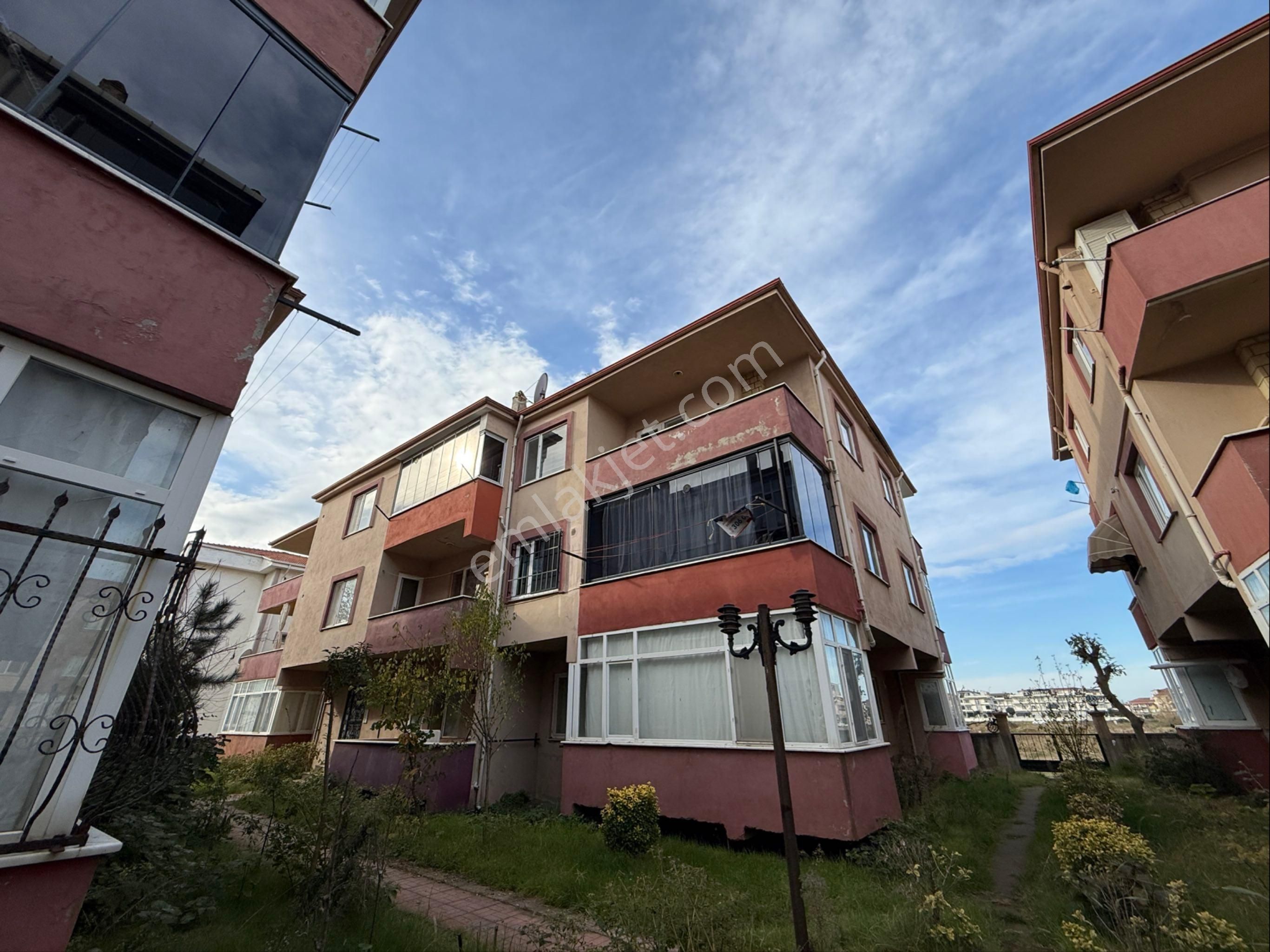 Sakarya Karasu Yalıdakiralık Elyalı 1+1