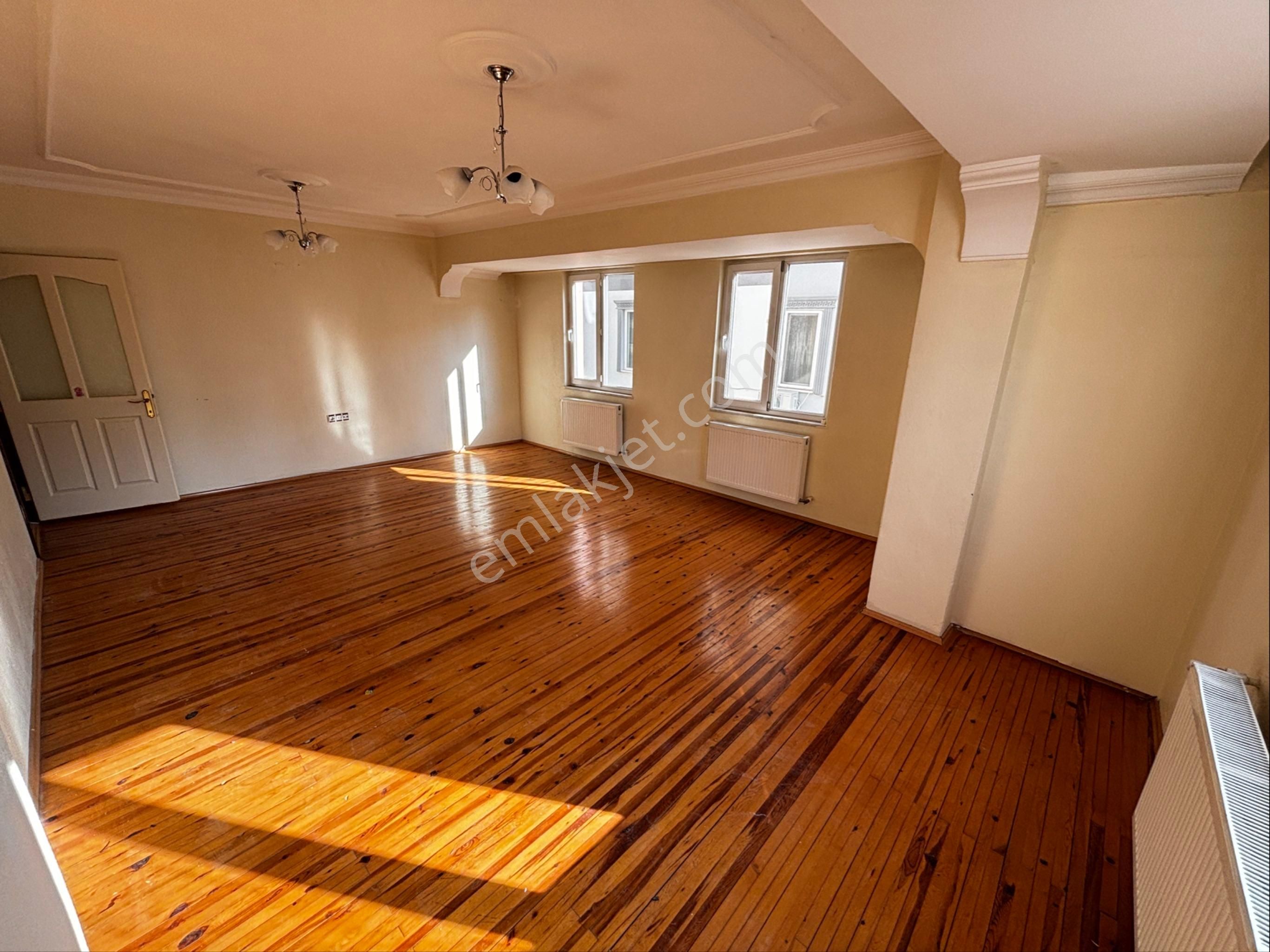 Karahasanlı'da 160m2 3+1 Kiralık Daire - Görsel 4