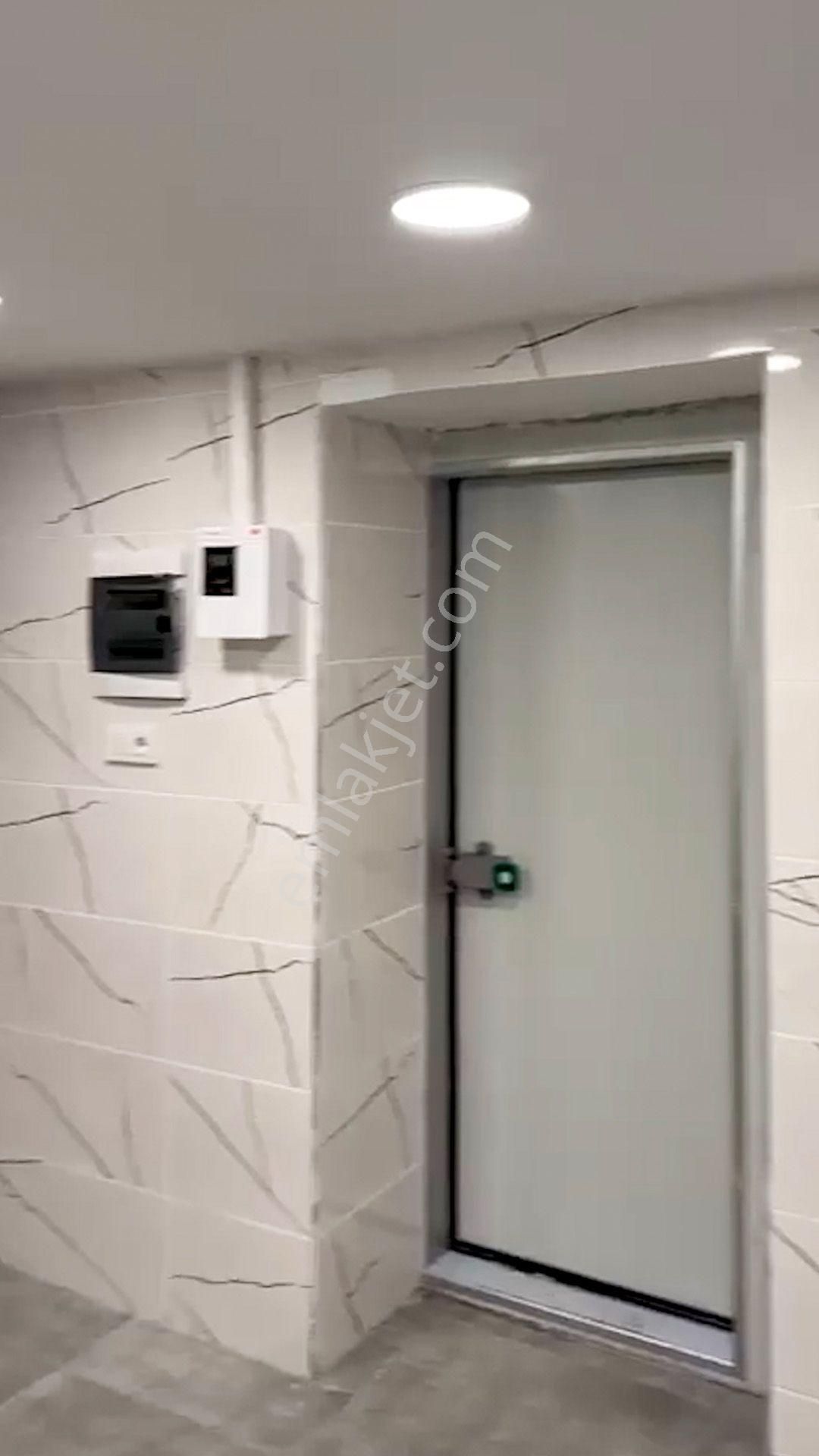 Kadıköy Merkez 'de Kiralık Catering Dükkanı - Görsel 8