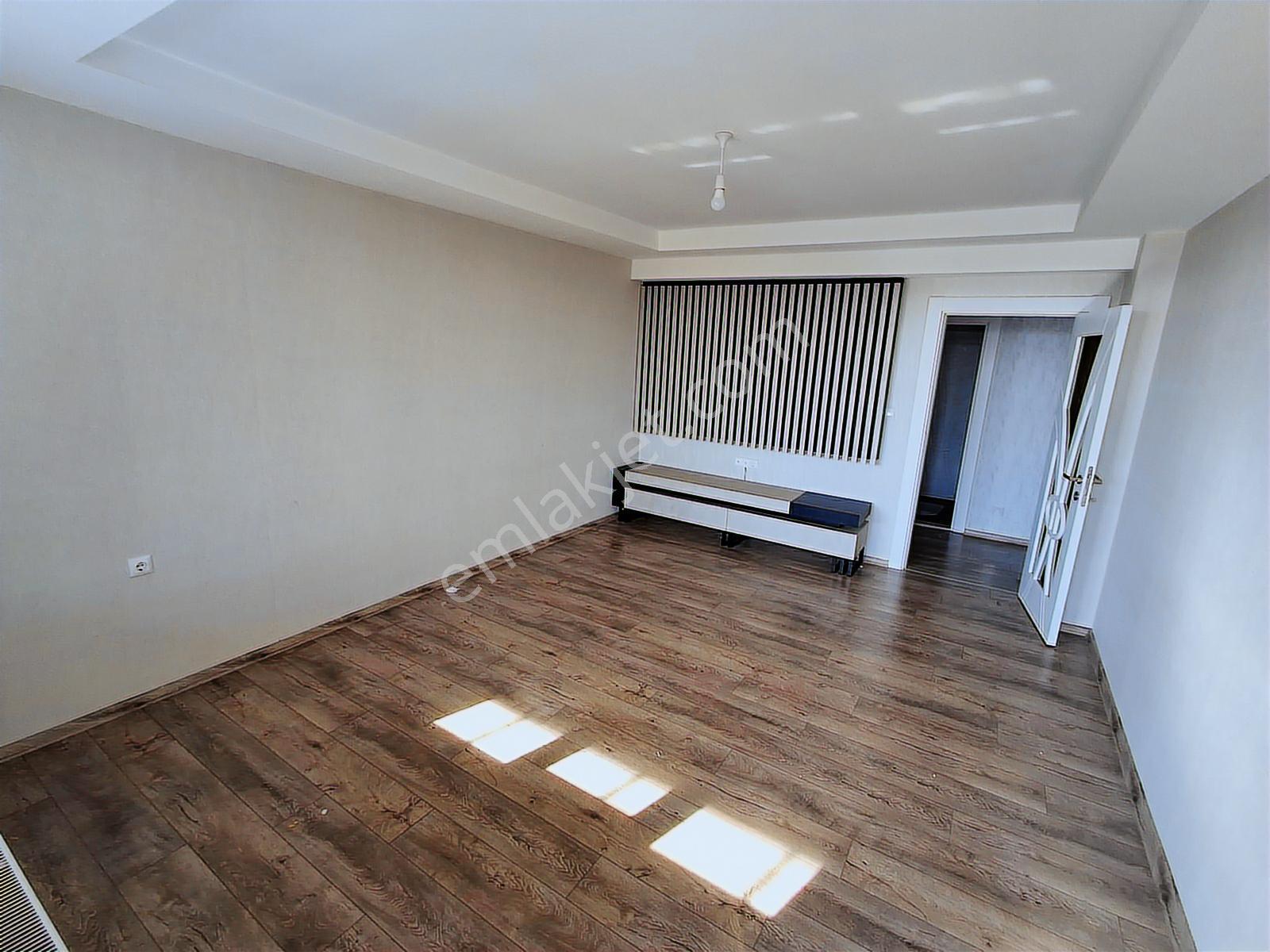 Turkuaz Cıty Konutlarında Şehir Manzaralı Lüks 5+1 Daire Satılık - Görsel 5