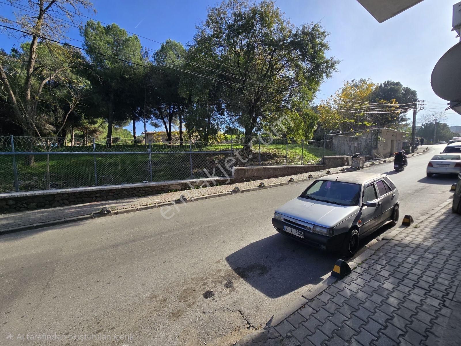 Yeşilyurt Mızraklı Caddesinde Deniz Manzaralı Satılık 3+1 Daire - Görsel 3