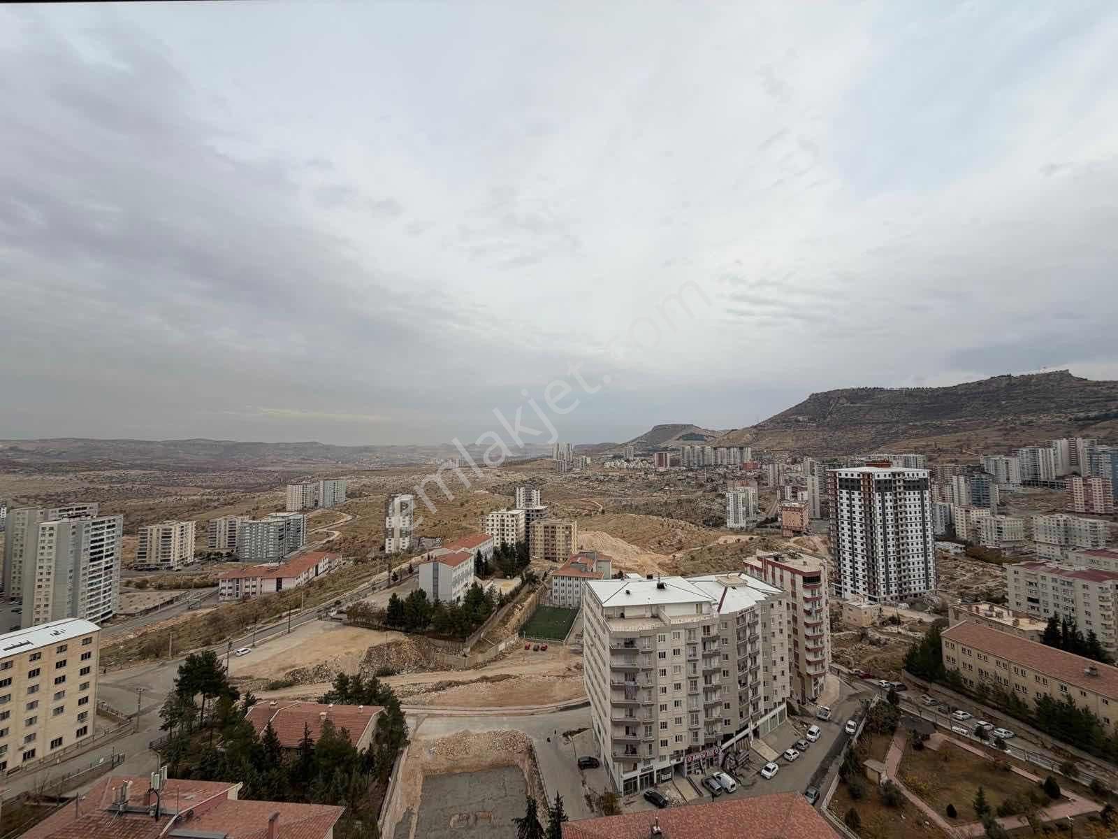 Sürer Emlak`tan Satılık Ultra Lüks Ayrı Mutfaklı 2+1 Daire`miz - Görsel 2