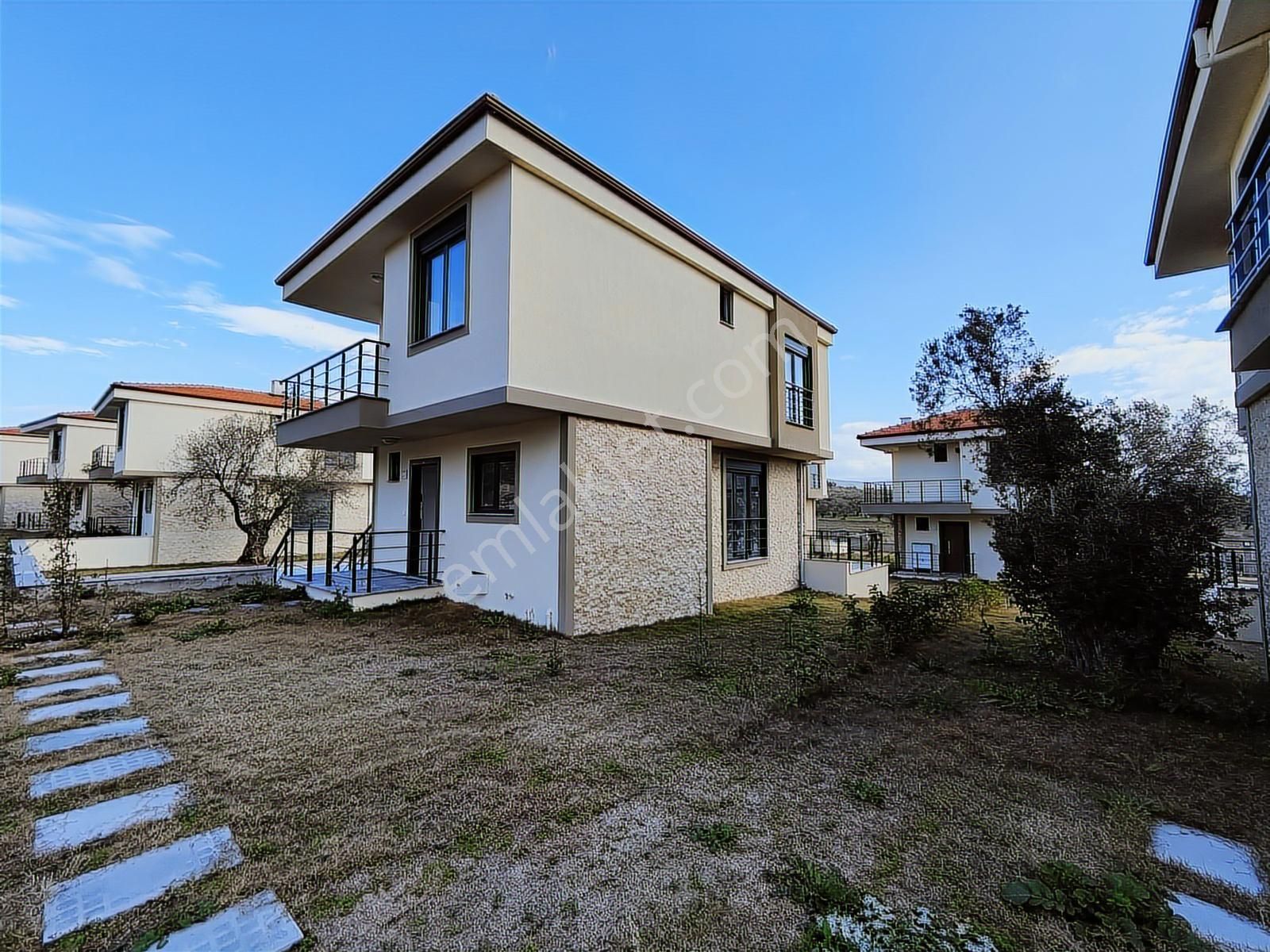 Rw Nefes' Ten Karaağaçta Site İçi Müstakil 3+1 Villa