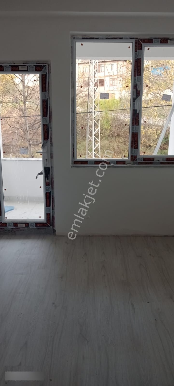 Adalet Gold Group Emlak'tan Satılık Daire Sıfır Bina Ara Katta Ayvaz Mahallesinde - Görsel 8