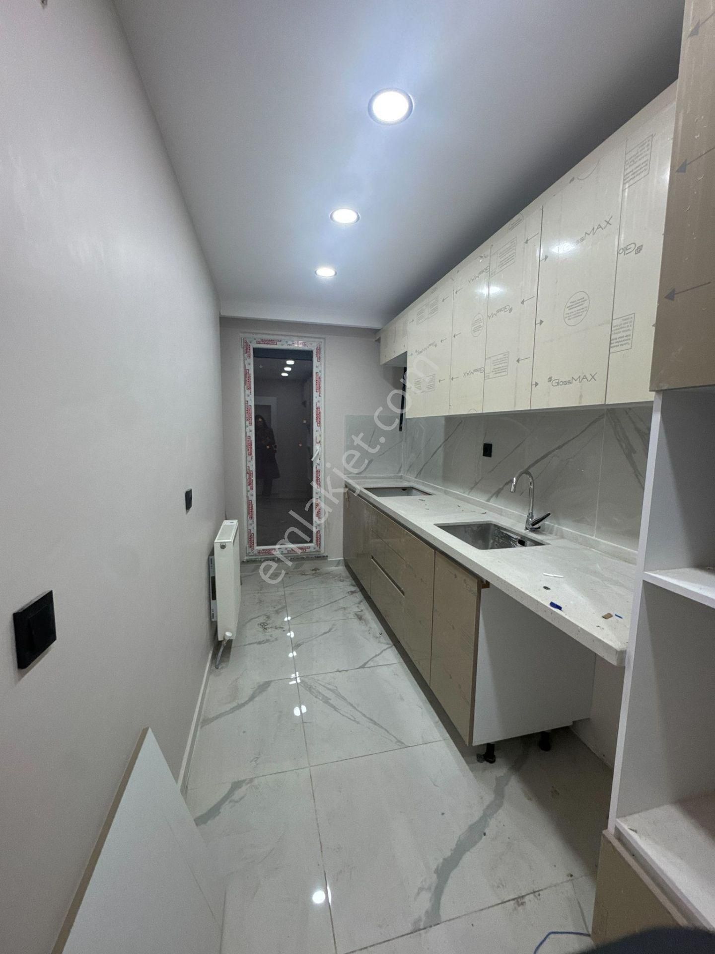 Çekmeköy Merkezde Emsalsiz Bahçe Kullanım Satılık 2+1 - Görsel 29