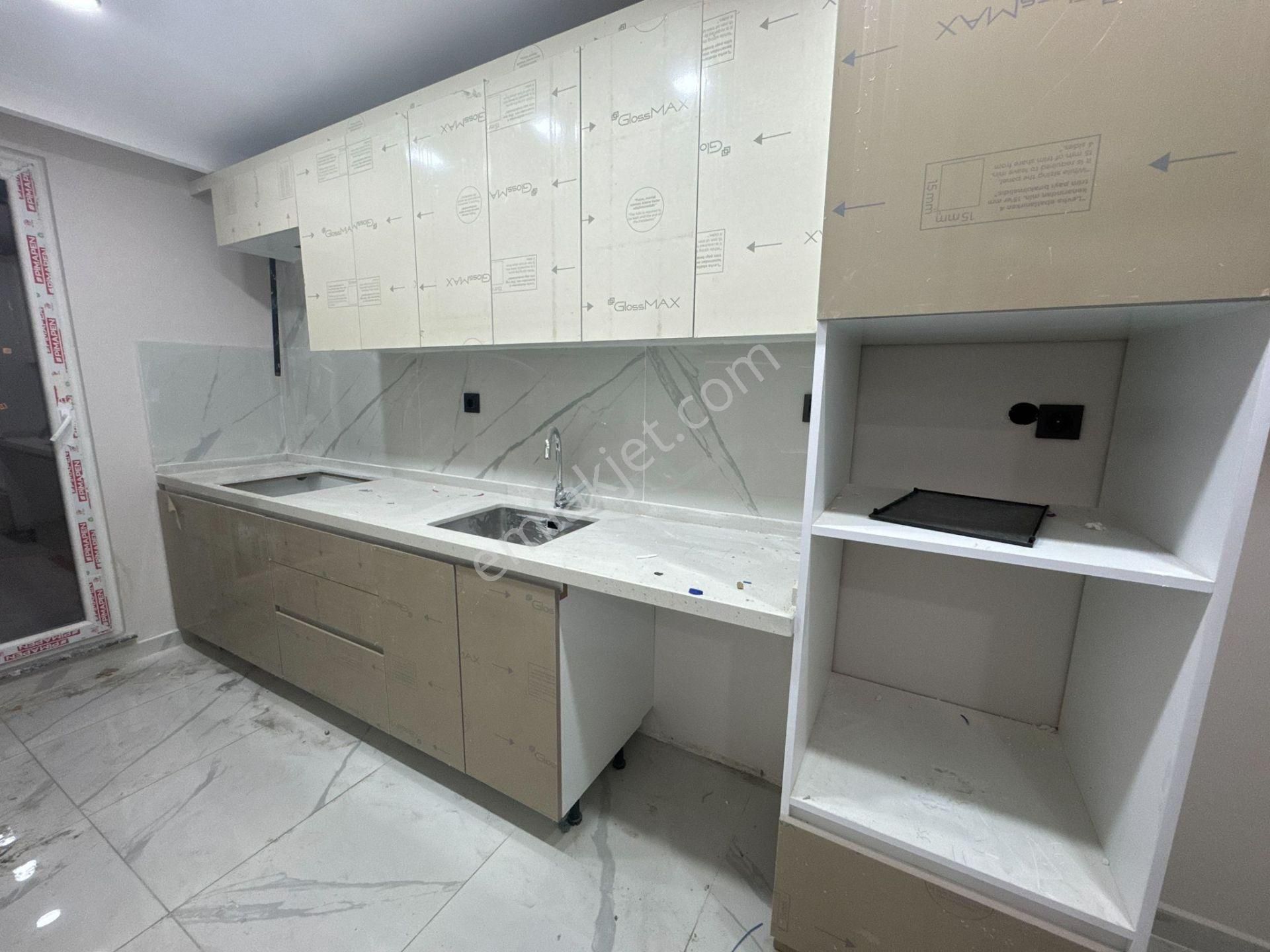 Çekmeköy Merkezde Emsalsiz Bahçe Kullanım Satılık 2+1 - Görsel 28