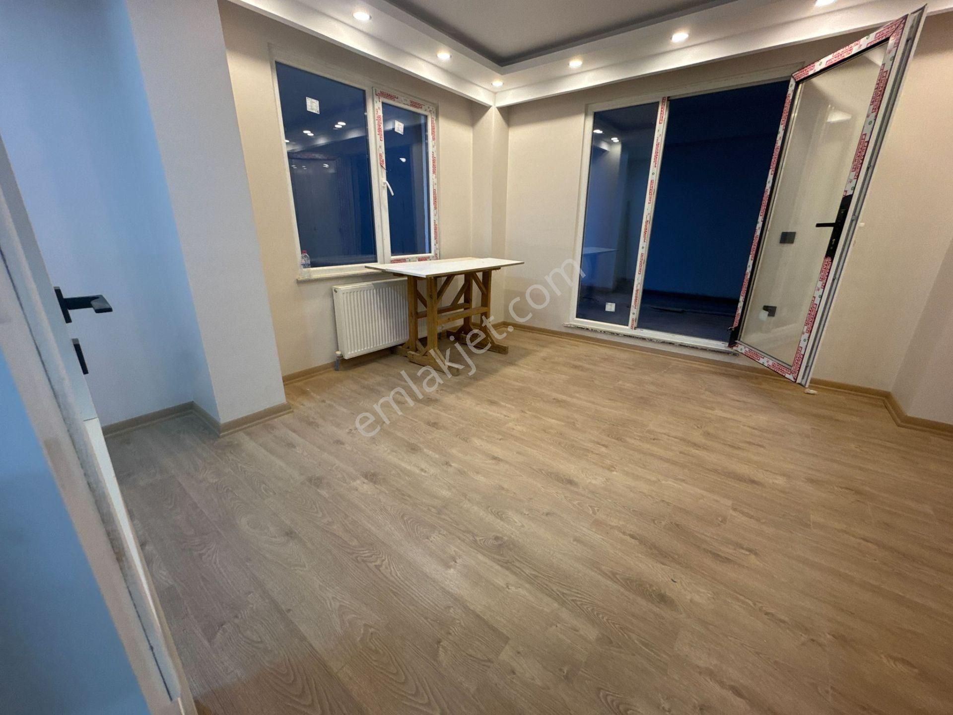 Çekmeköy Merkezde Emsalsiz Bahçe Kullanım Satılık 2+1 - Görsel 10