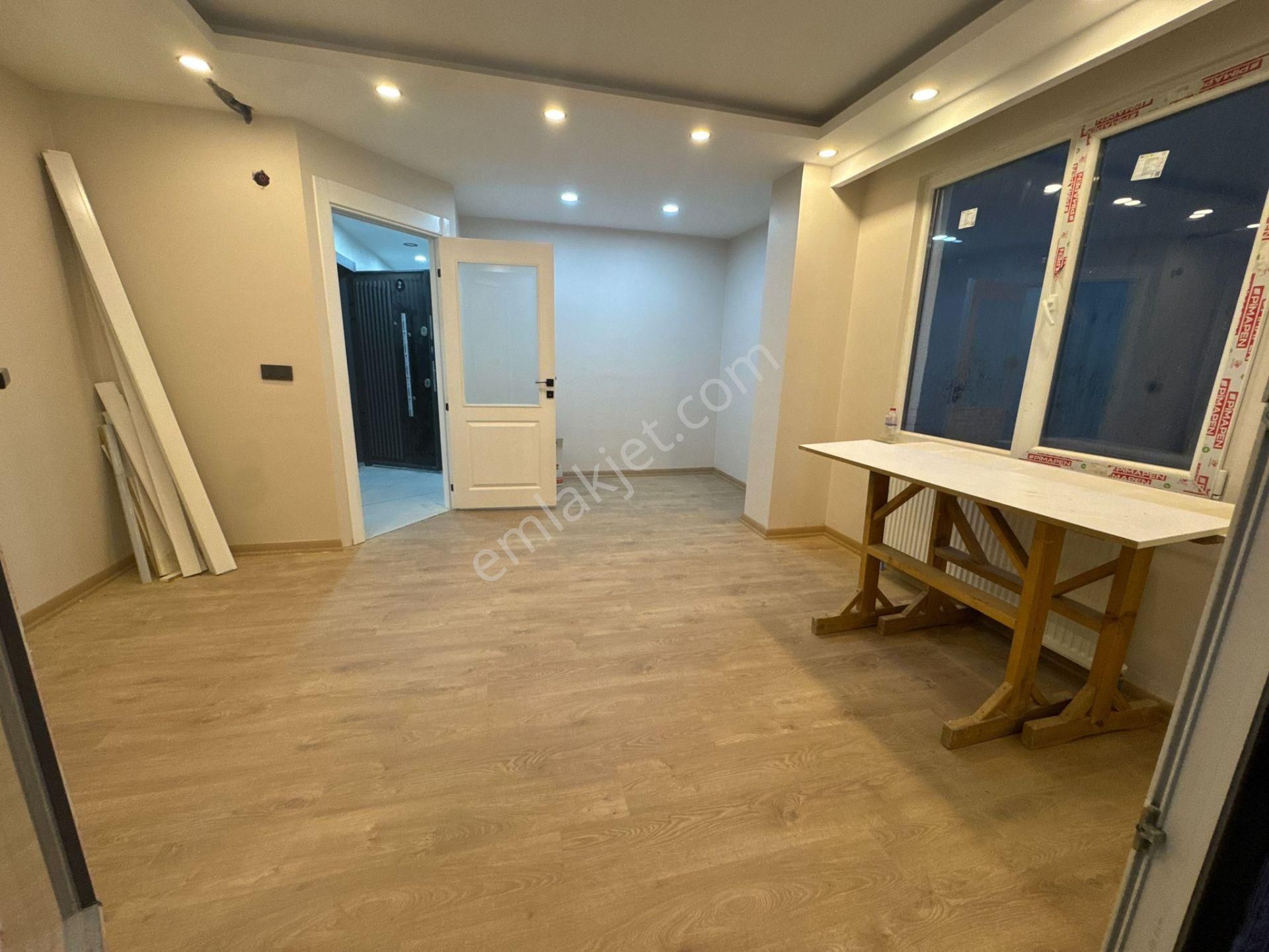 Çekmeköy Merkezde Emsalsiz Bahçe Kullanım Satılık 2+1 - Görsel 8