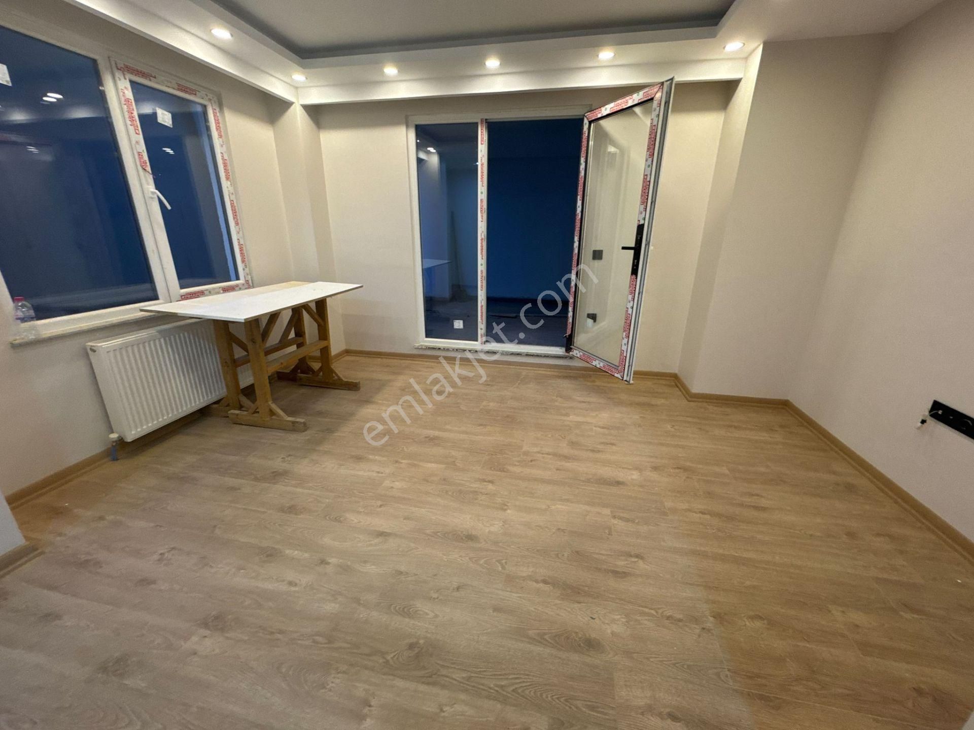 Çekmeköy Merkezde Emsalsiz Bahçe Kullanım Satılık 2+1 - Görsel 11