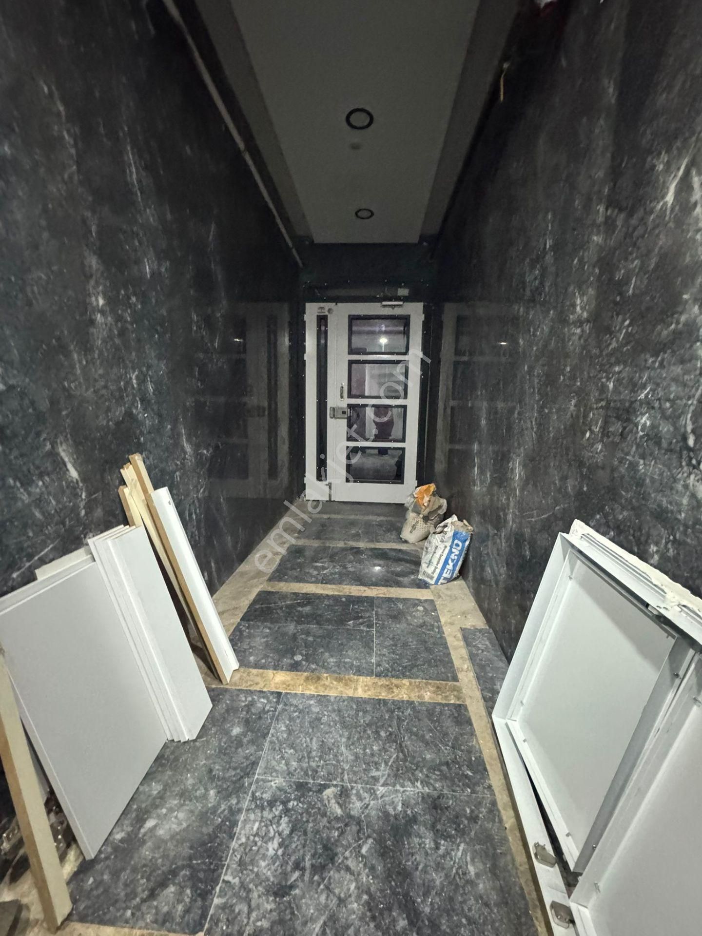 Çekmeköy Merkezde Emsalsiz Bahçe Kullanım Satılık 2+1 - Görsel 30